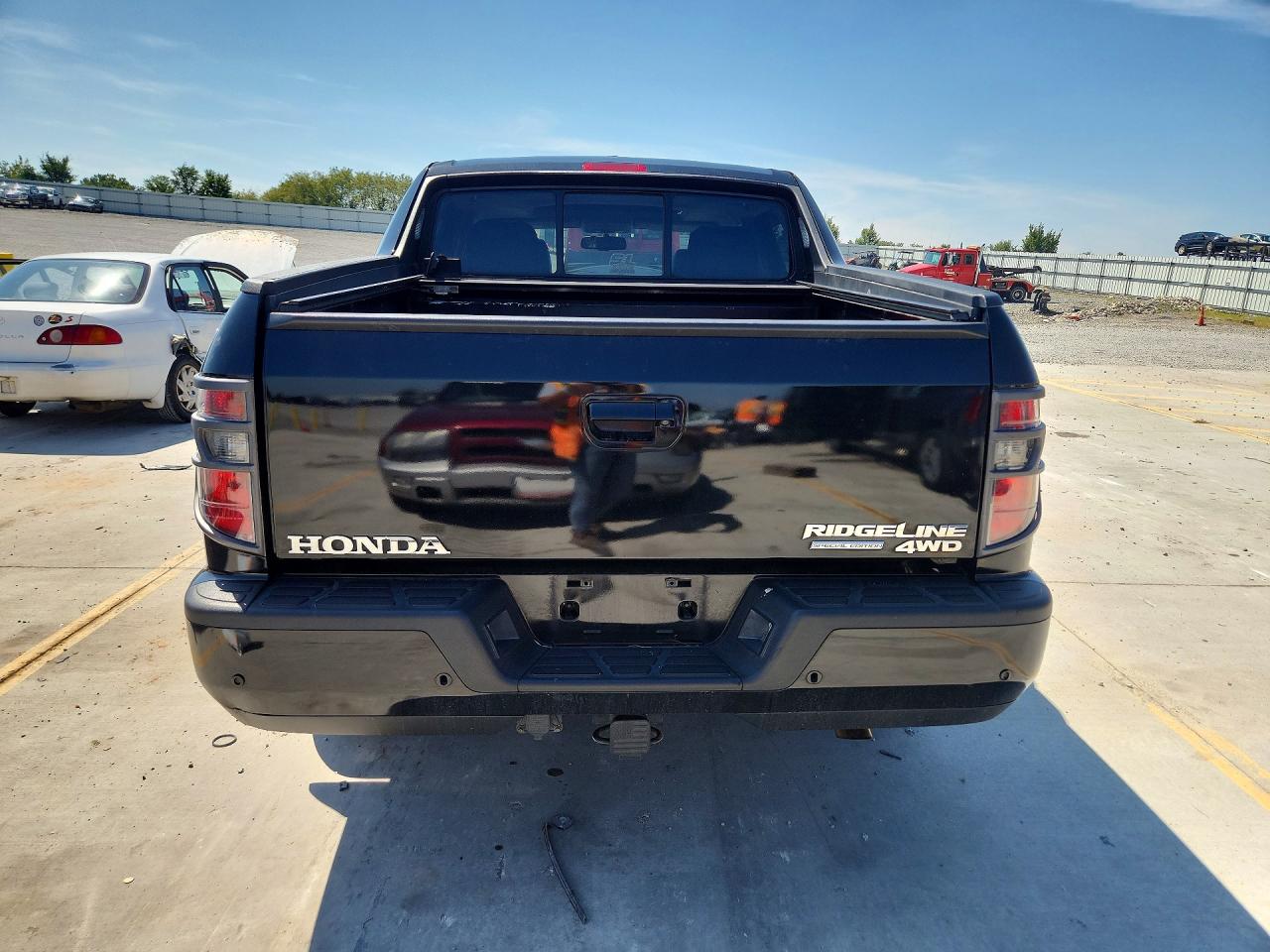 2014 Honda Ridgeline Rtl-s Черный vin: 5FPYK1F60EB004418