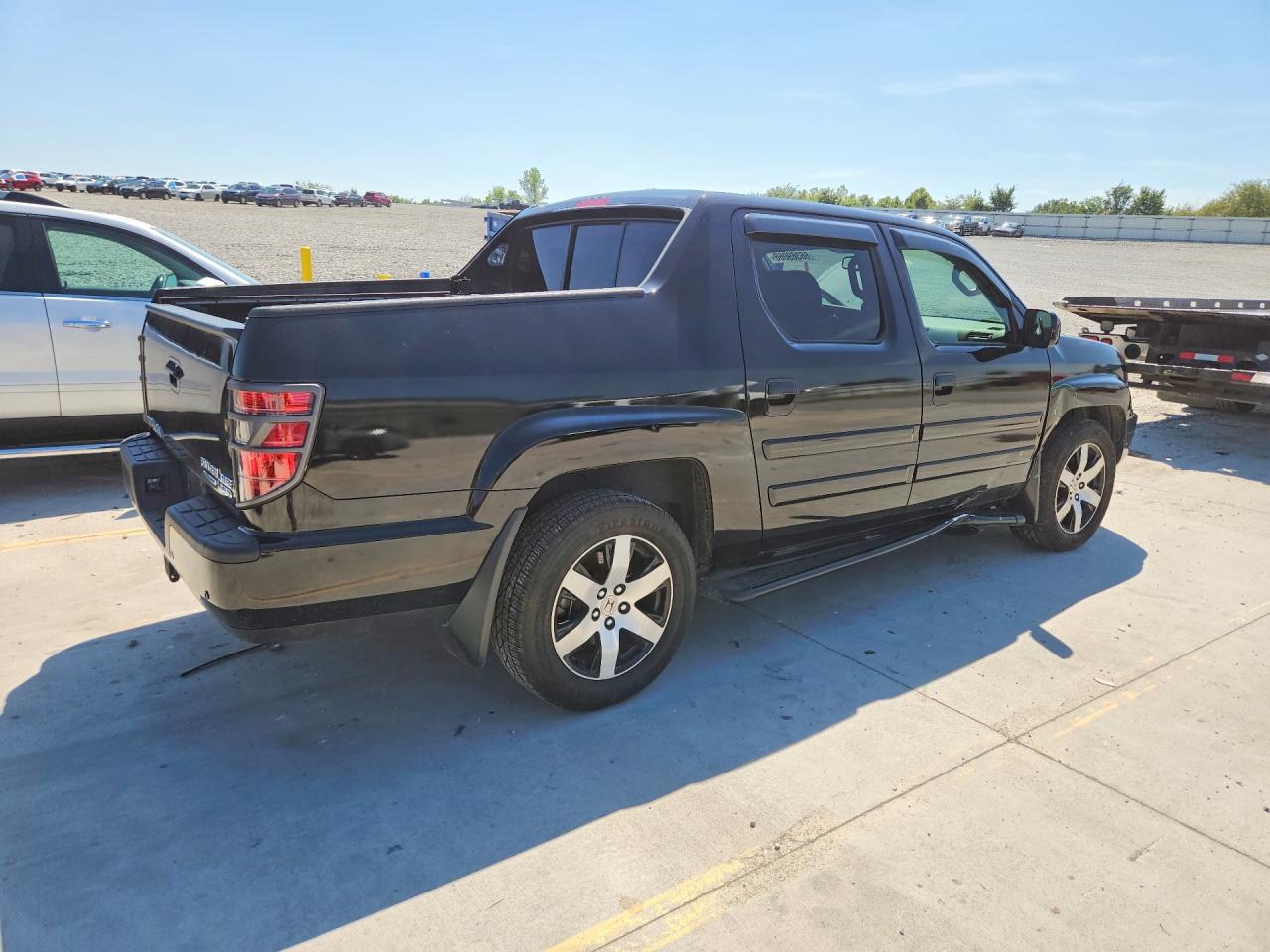 2014 Honda Ridgeline Rtl-s Черный vin: 5FPYK1F60EB004418
