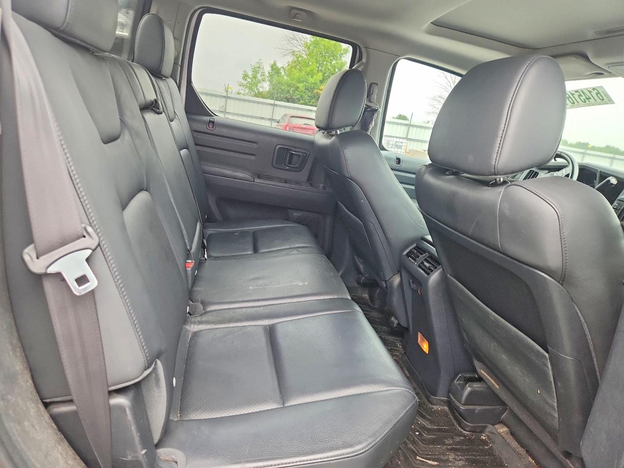 2014 Honda Ridgeline Серебряный vin: 5FPYK1F60EB011367