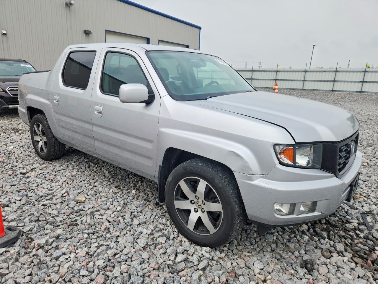 2014 Honda Ridgeline Серебряный vin: 5FPYK1F60EB011367