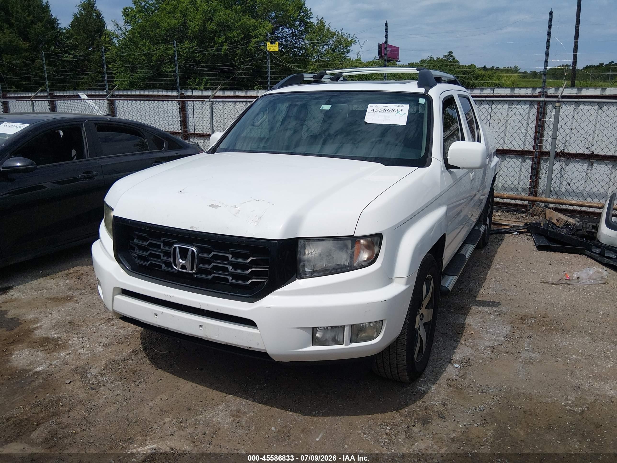 2014 Honda Ridgeline Se White vin: 5FPYK1F68EB013271