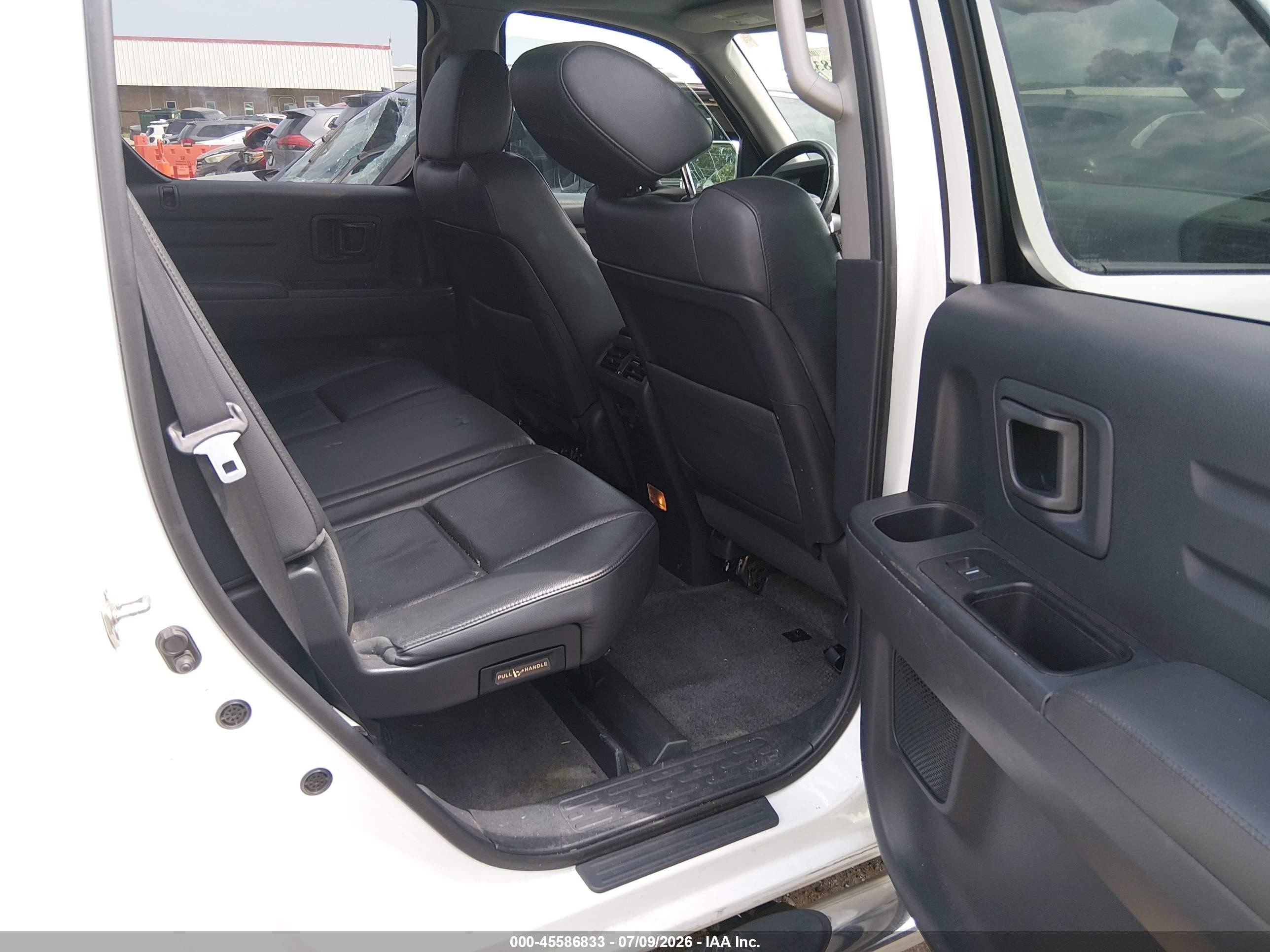 2014 Honda Ridgeline Se White vin: 5FPYK1F68EB013271