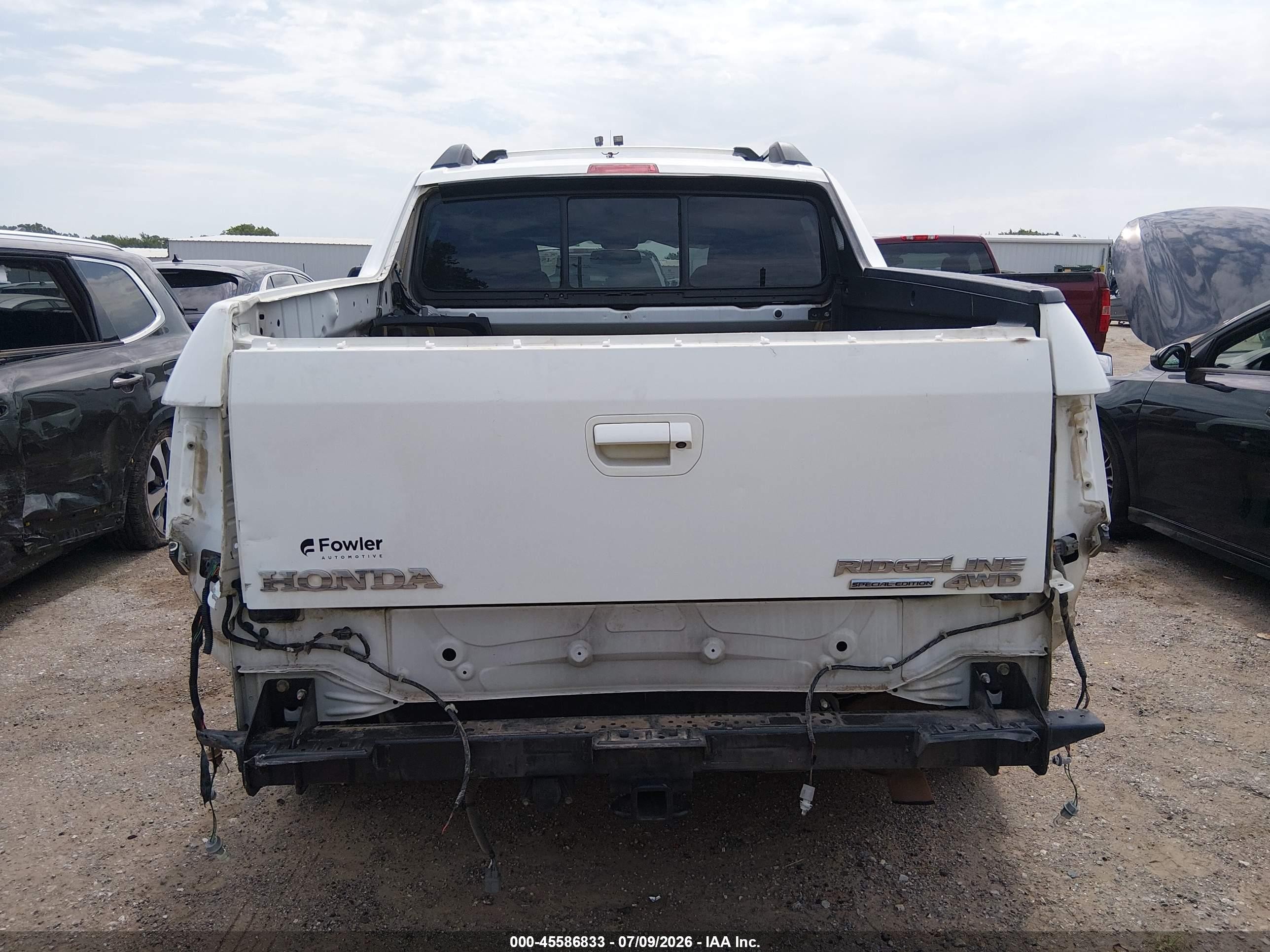 2014 Honda Ridgeline Se White vin: 5FPYK1F68EB013271