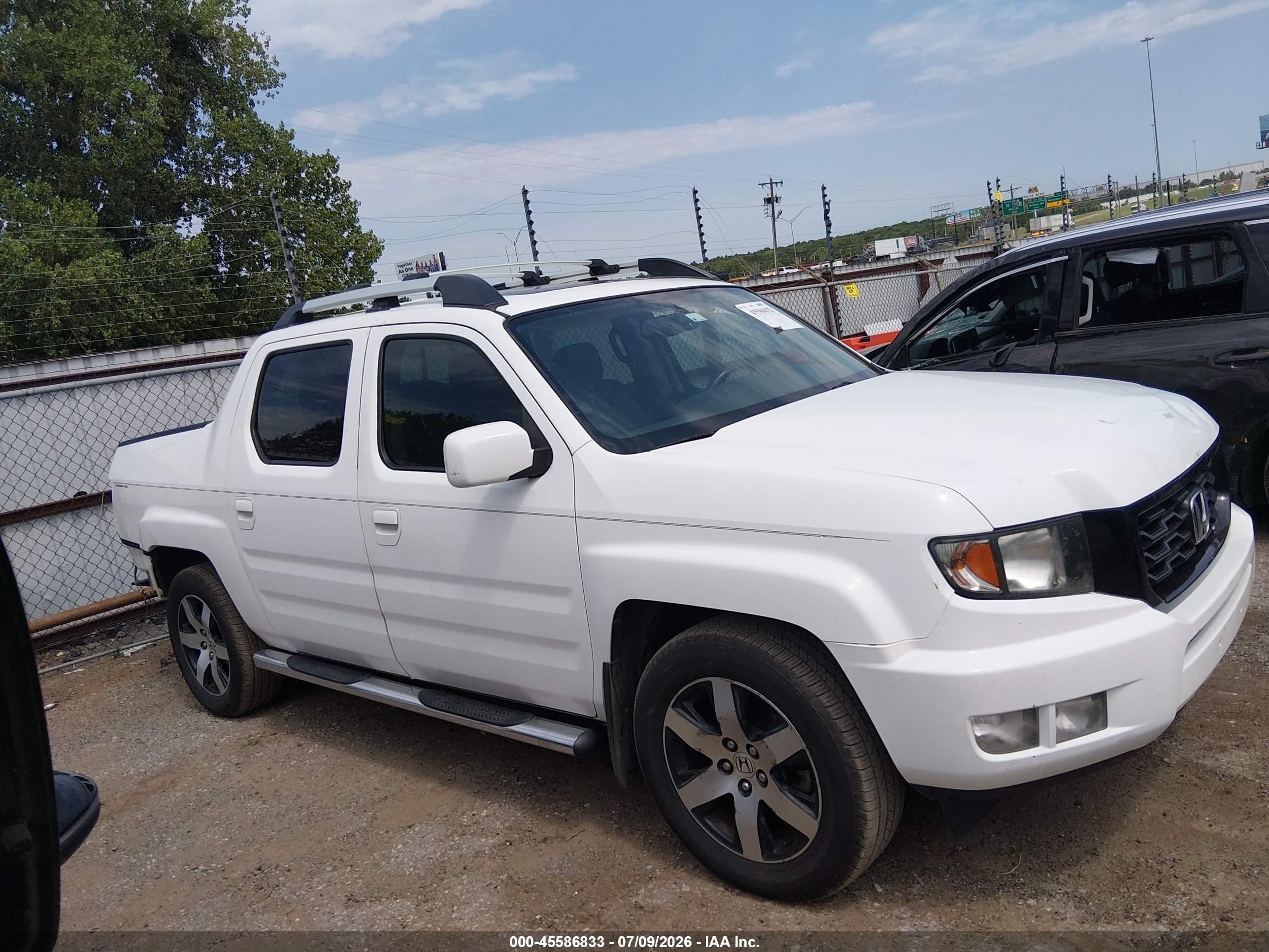 2014 Honda Ridgeline Se White vin: 5FPYK1F68EB013271