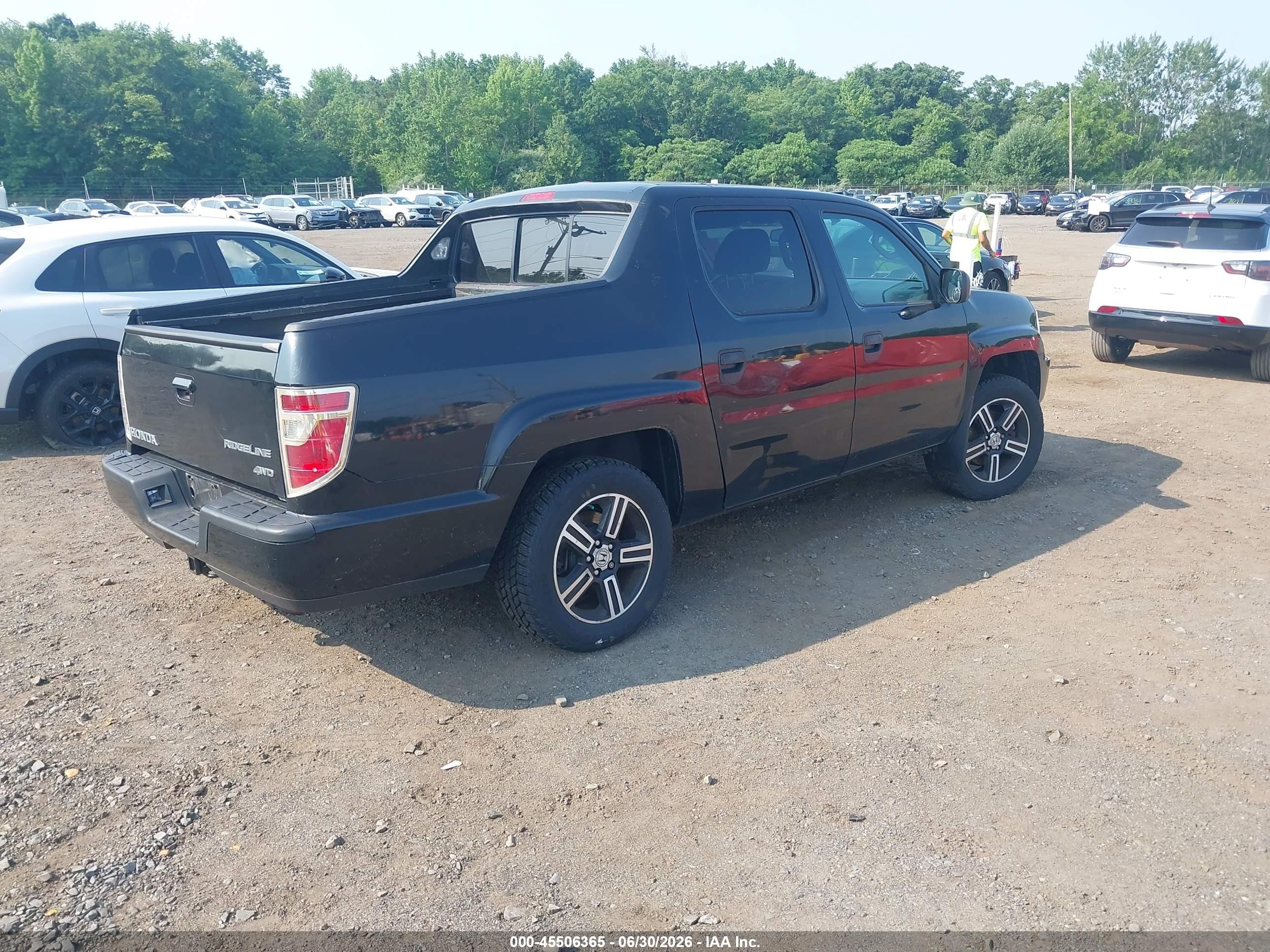 2013 Honda Ridgeline Sport Black vin: 5FPYK1F71DB008727