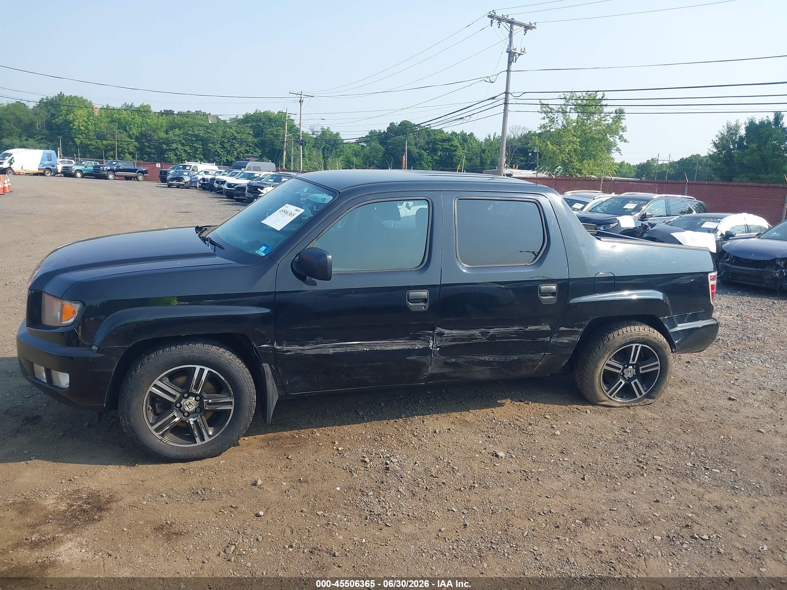 2013 Honda Ridgeline Sport Black vin: 5FPYK1F71DB008727