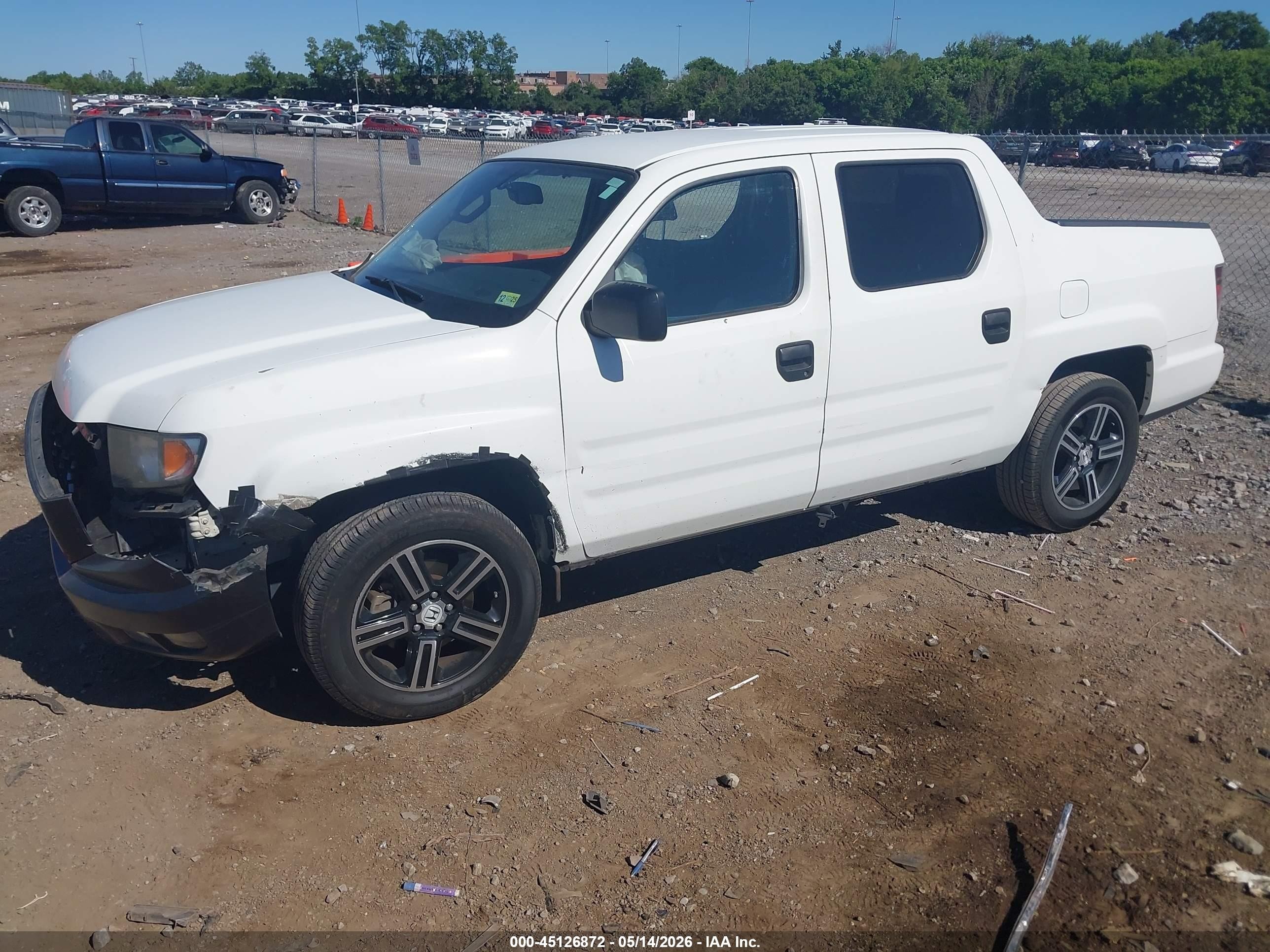2014 Honda Ridgeline Sport Белый vin: 5FPYK1F71EB013945