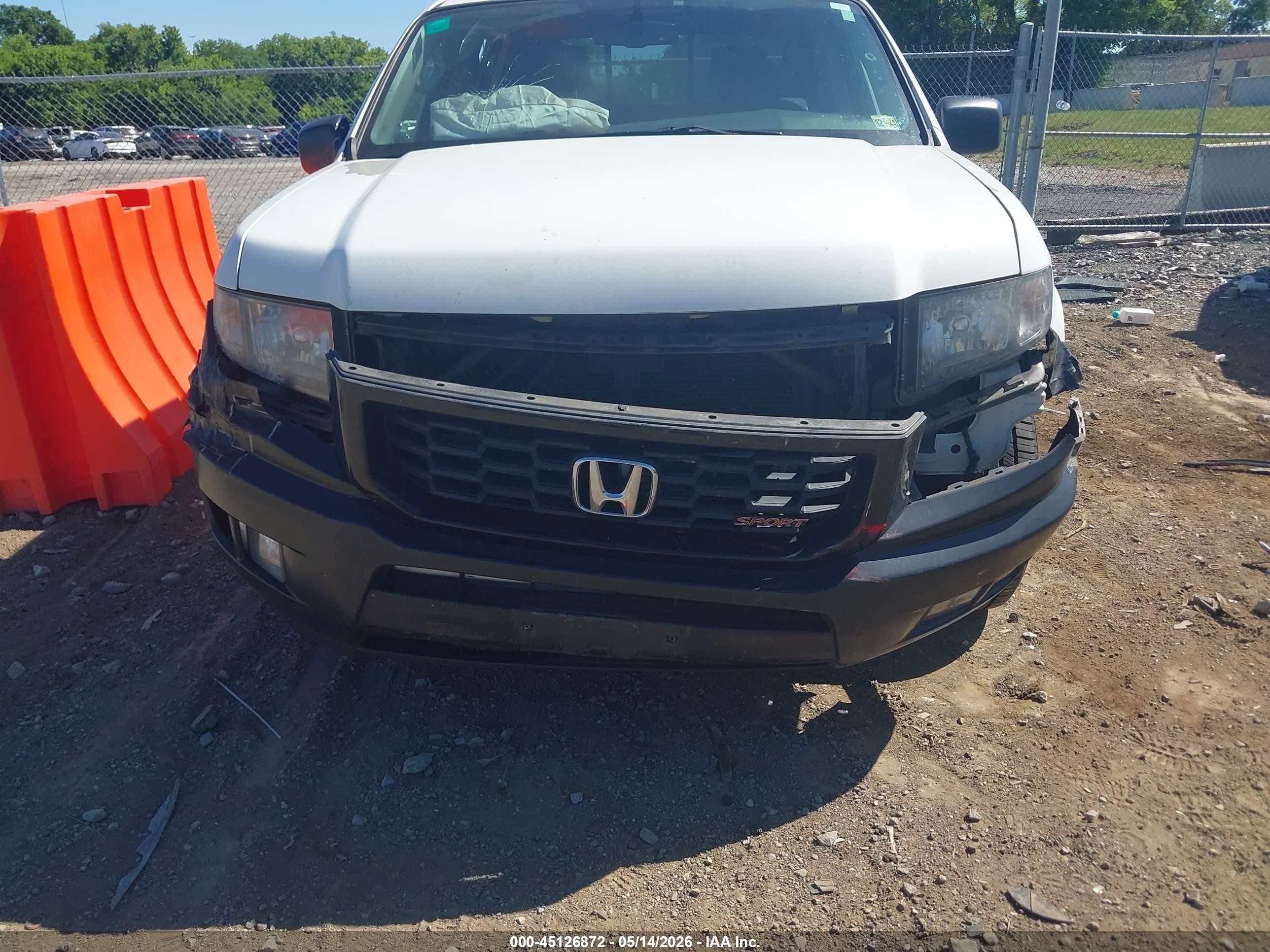 2014 Honda Ridgeline Sport Белый vin: 5FPYK1F71EB013945
