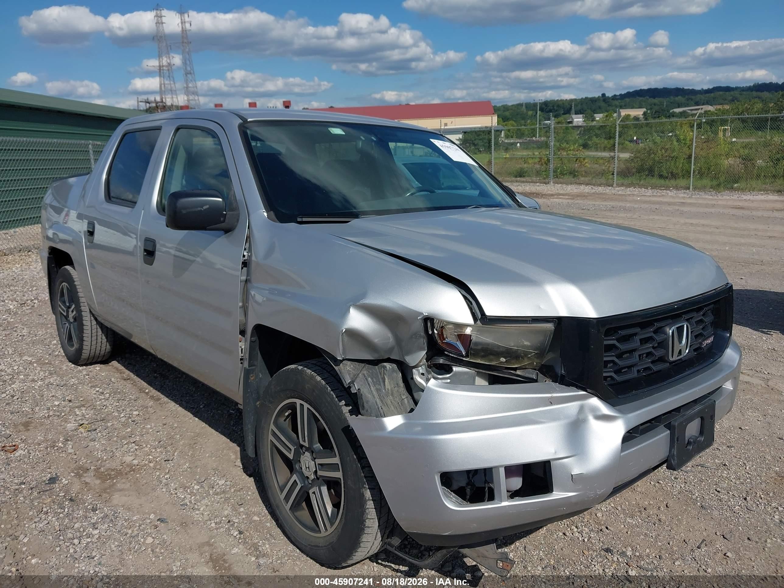2014 Honda Ridgeline Sport Silver vin: 5FPYK1F72EB001500