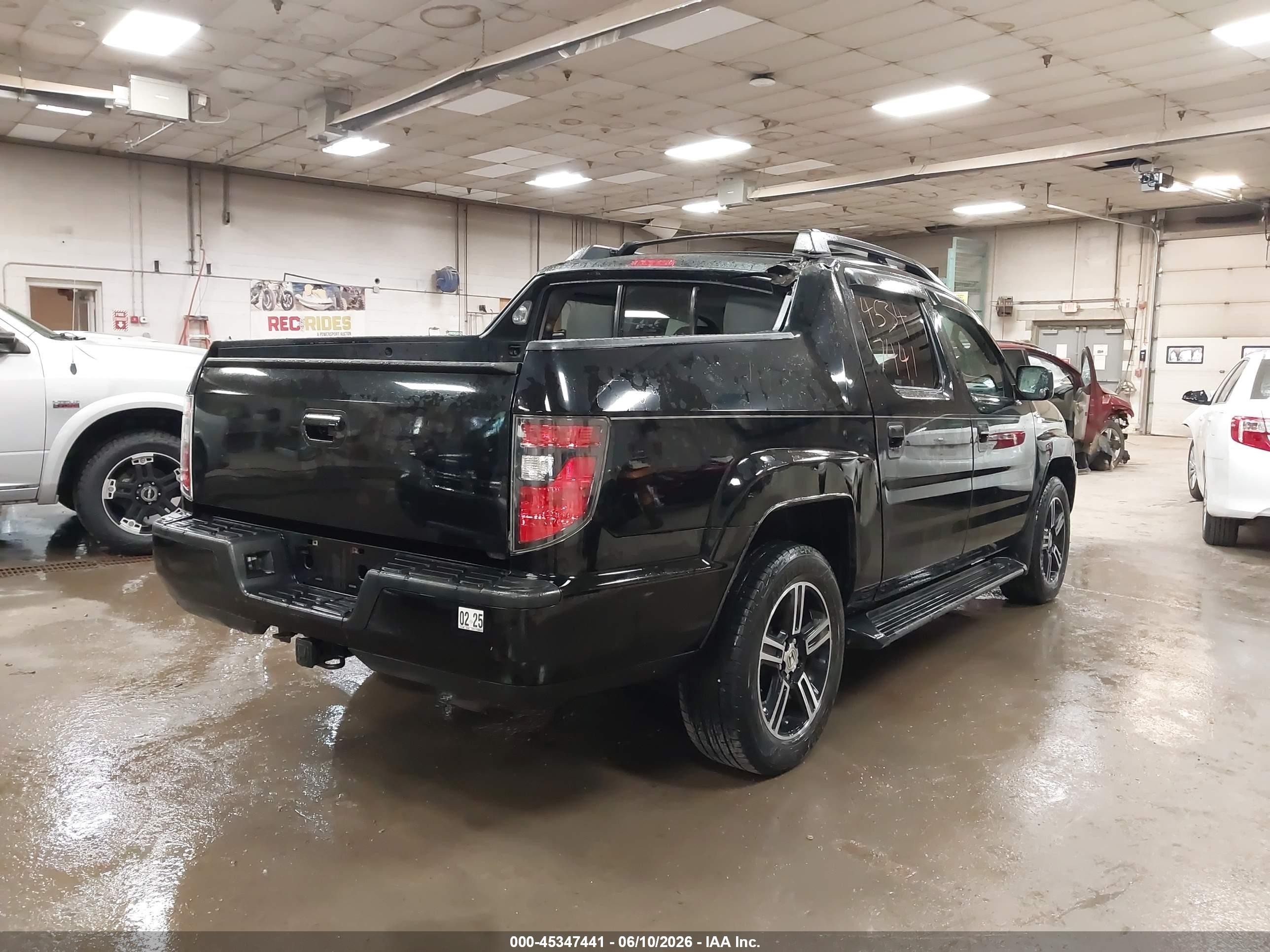 2013 Honda Ridgeline Sport Black vin: 5FPYK1F74DB005322