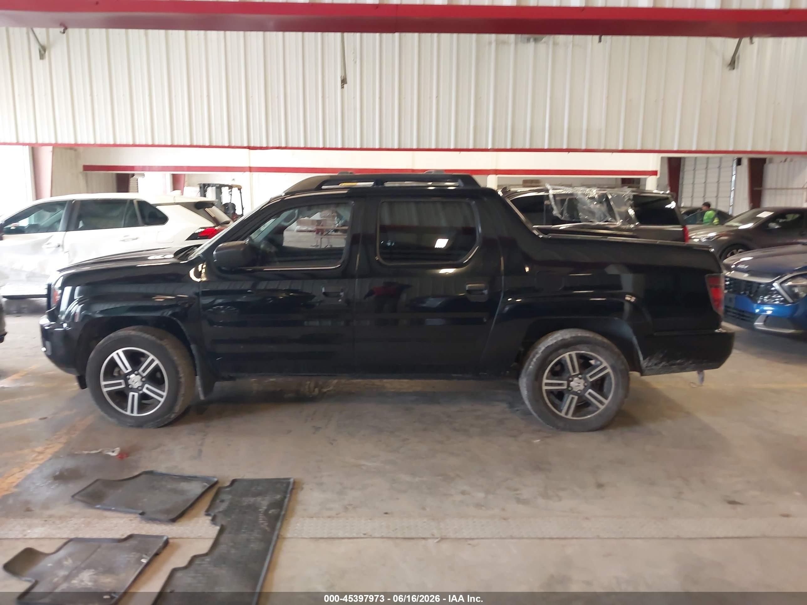 2014 Honda Ridgeline Sport Black vin: 5FPYK1F75EB003029