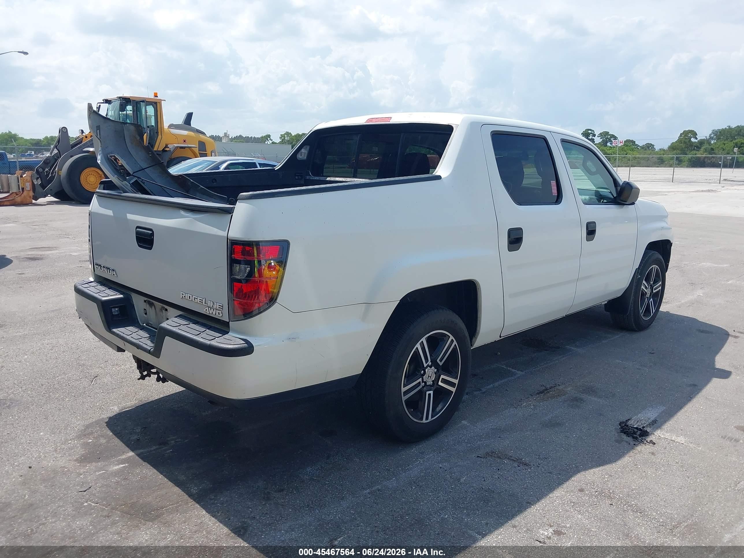 2012 Honda Ridgeline Sport White vin: 5FPYK1F77CB453343