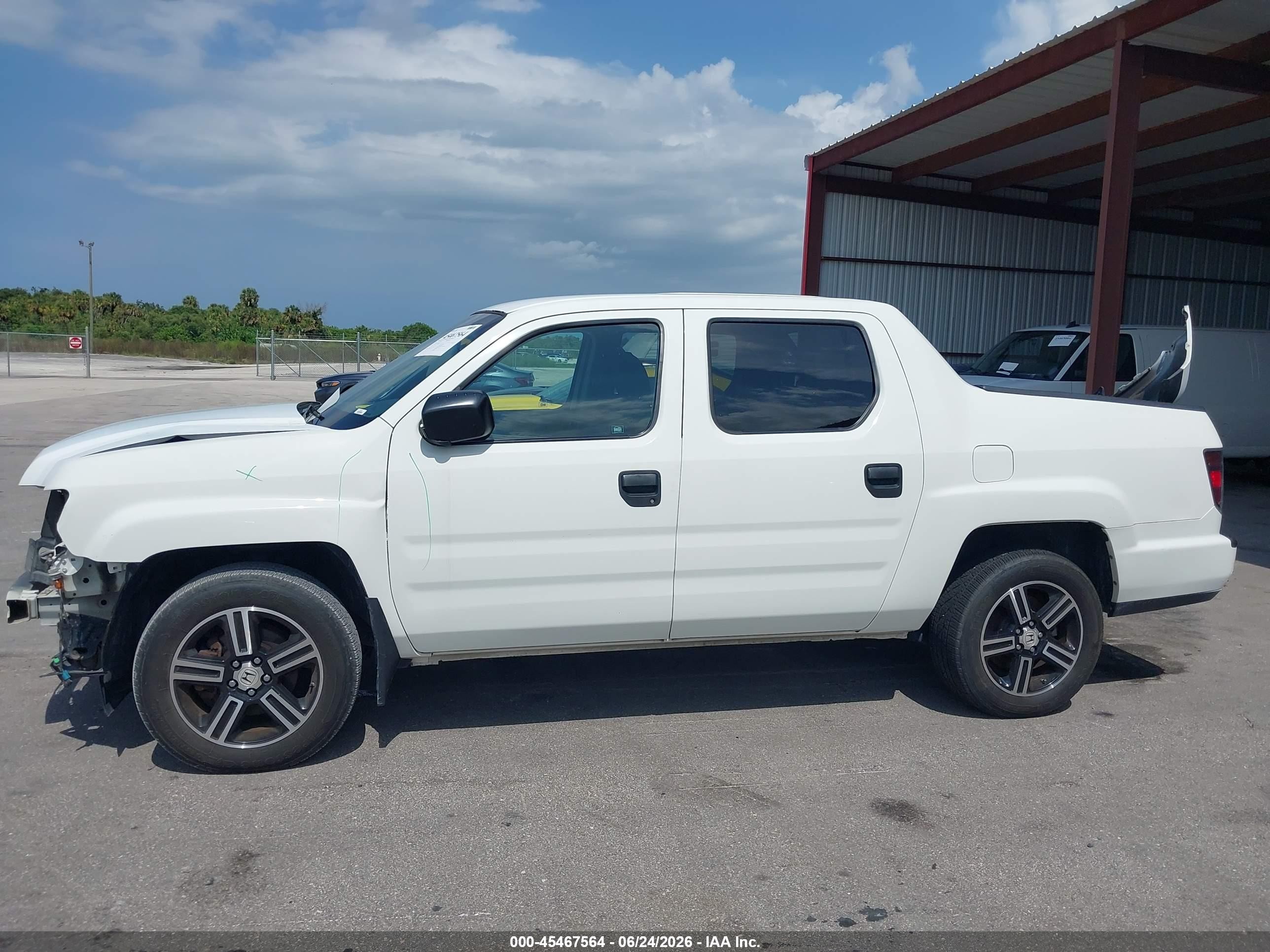 2012 Honda Ridgeline Sport White vin: 5FPYK1F77CB453343