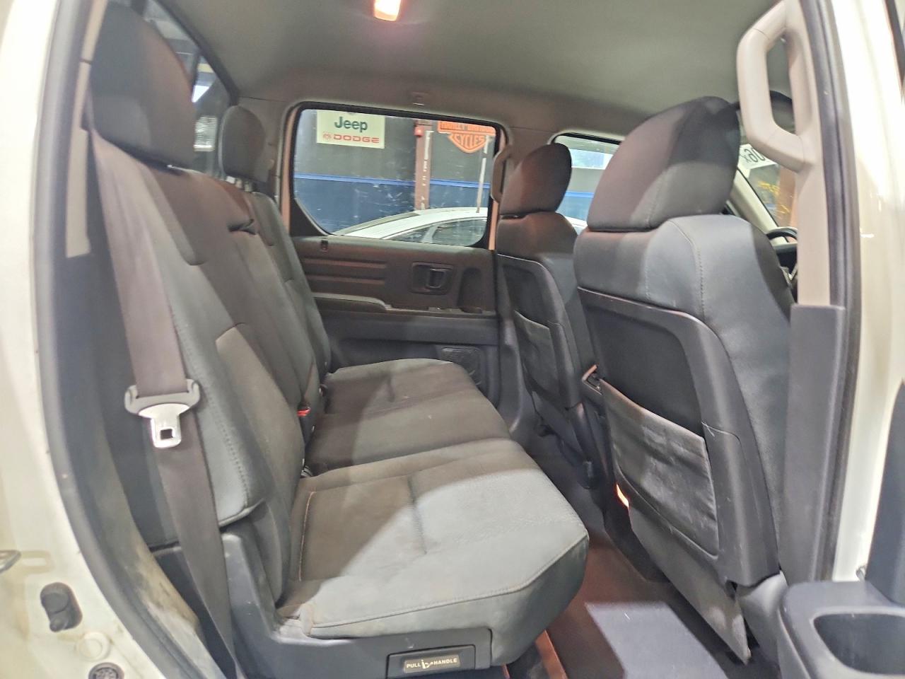 2014 Honda Ridgeline Sport White vin: 5FPYK1F77EB009706