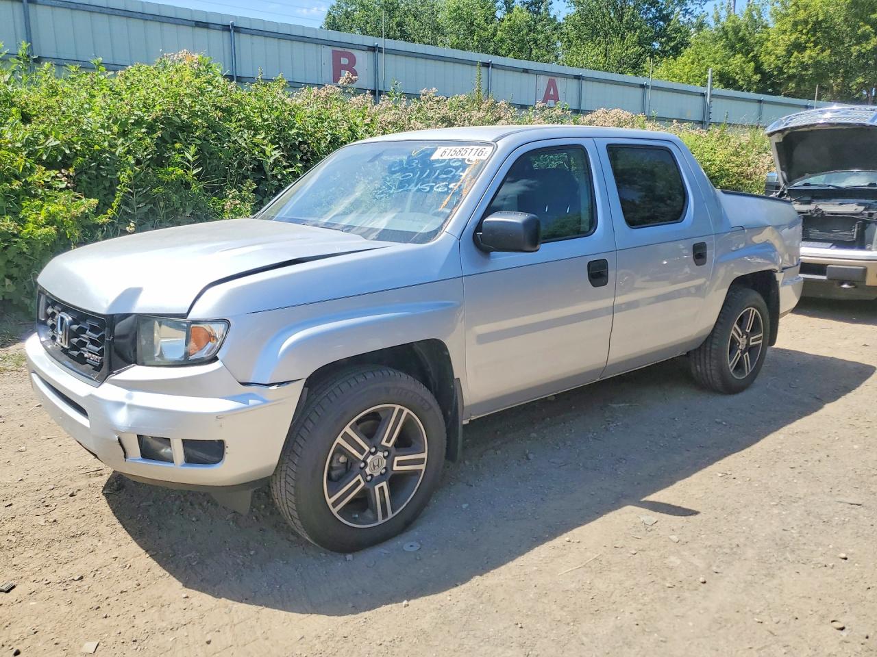 2013 Honda Ridgeline Sport Silver vin: 5FPYK1F78DB011124