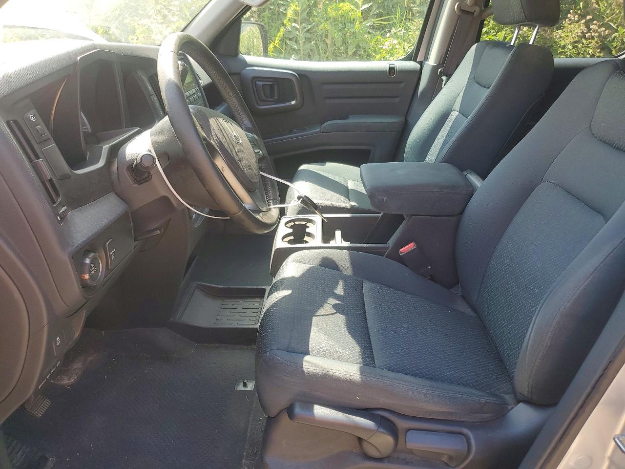 2013 Honda Ridgeline Sport Silver vin: 5FPYK1F78DB011124