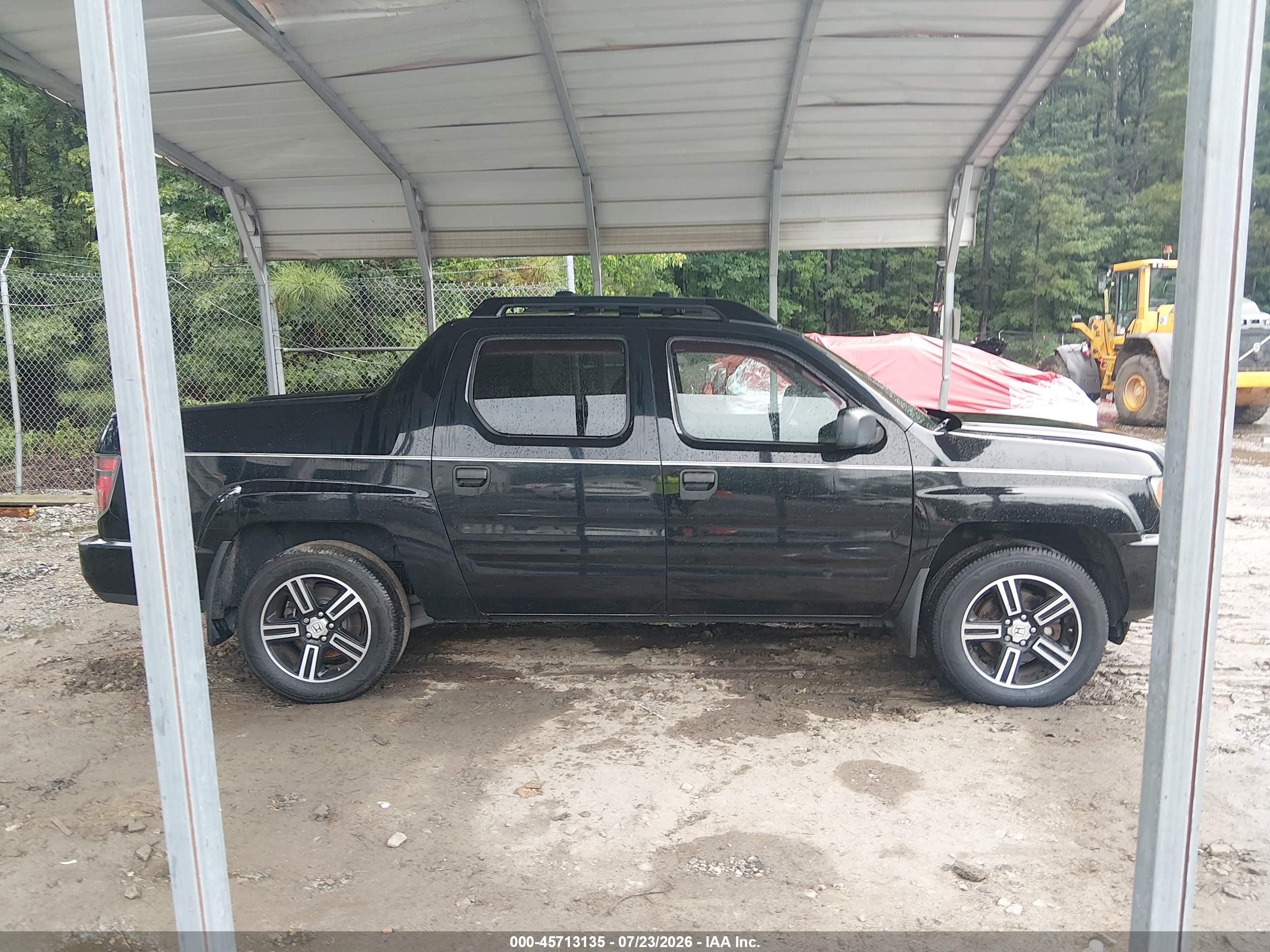2014 Honda Ridgeline Sport Black vin: 5FPYK1F78EB008760