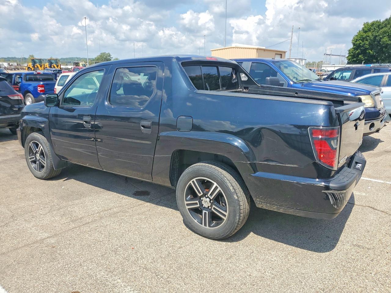 2014 Honda Ridgeline Sport Black vin: 5FPYK1F78EB009262