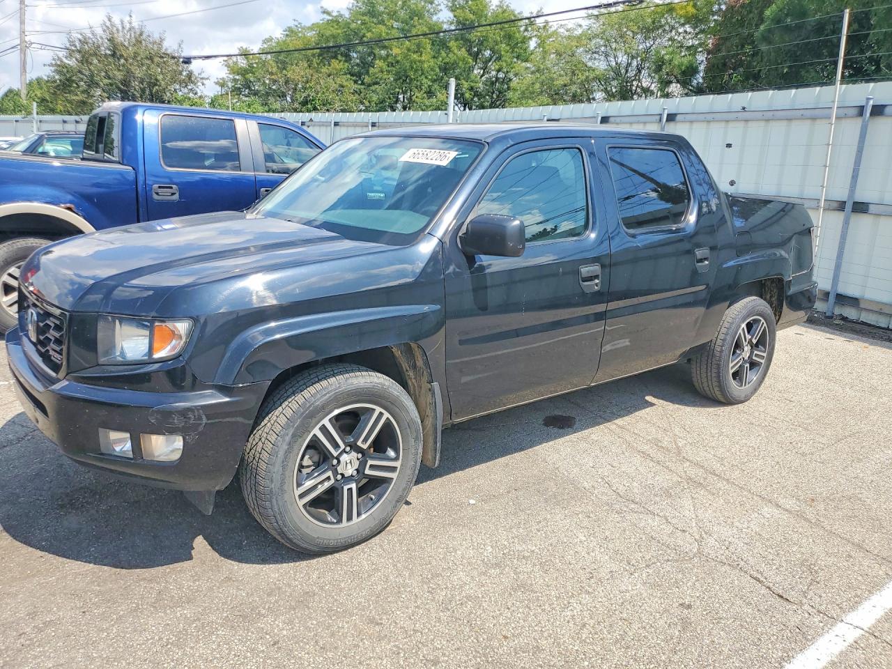 2014 Honda Ridgeline Sport Black vin: 5FPYK1F78EB009262