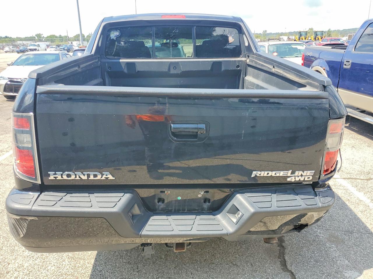 2014 Honda Ridgeline Sport Black vin: 5FPYK1F78EB009262