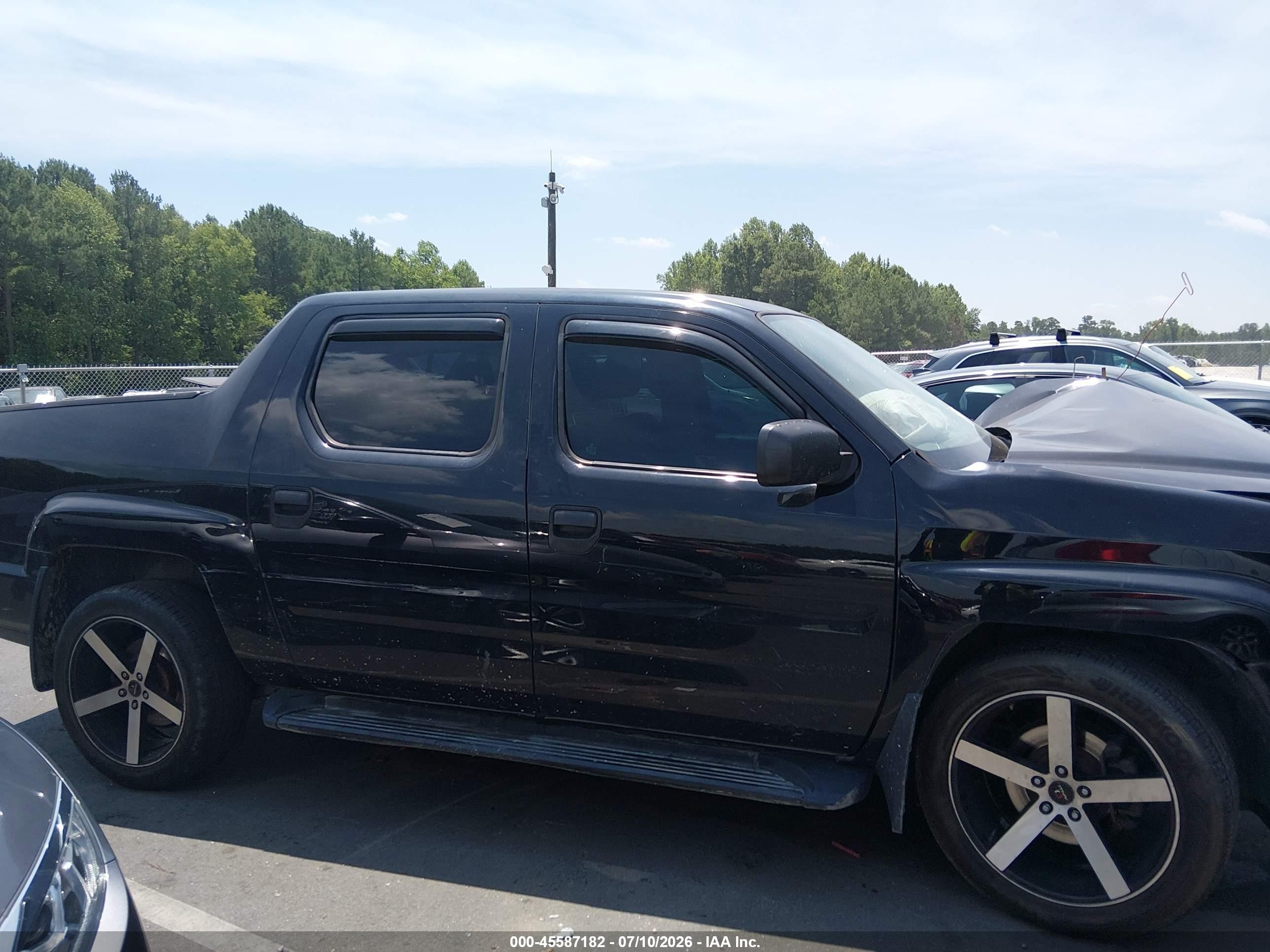 2014 Honda Ridgeline Sport Black vin: 5FPYK1F79EB013451