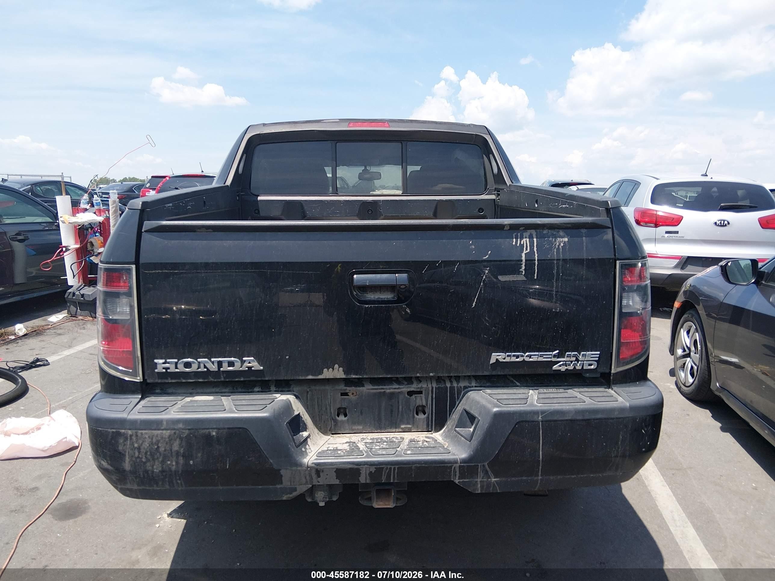 2014 Honda Ridgeline Sport Black vin: 5FPYK1F79EB013451