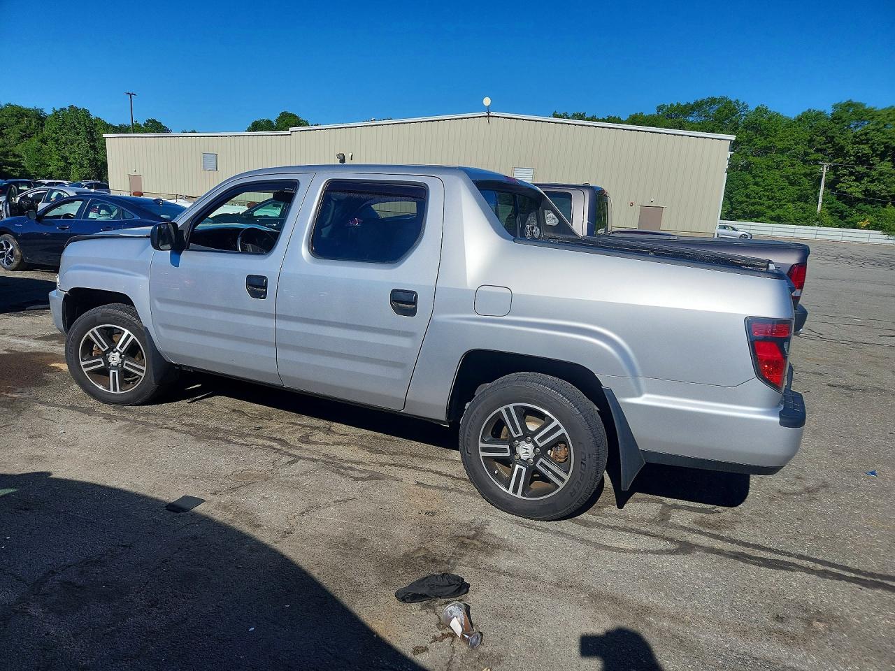 2013 Honda Ridgeline Sport Silver vin: 5FPYK1F7XDB010668