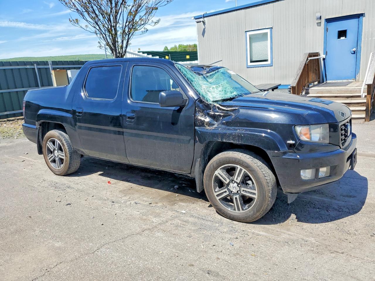 2014 Honda Ridgeline Sport Black vin: 5FPYK1F7XEB014706