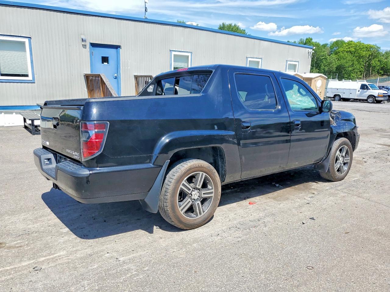 2014 Honda Ridgeline Sport Black vin: 5FPYK1F7XEB014706