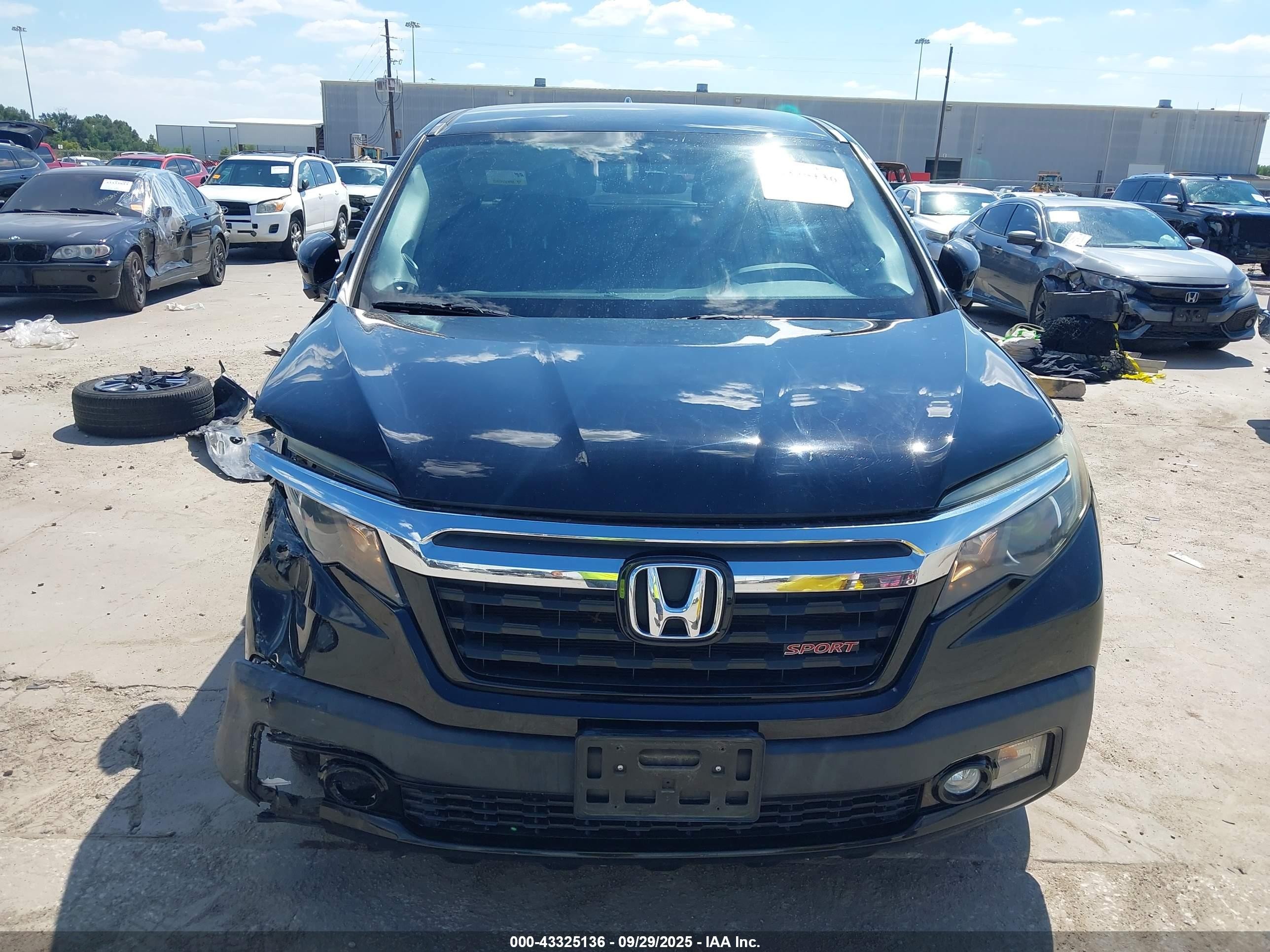 2018 Honda Ridgeline Sport Черный vin: 5FPYK2F19JB000968