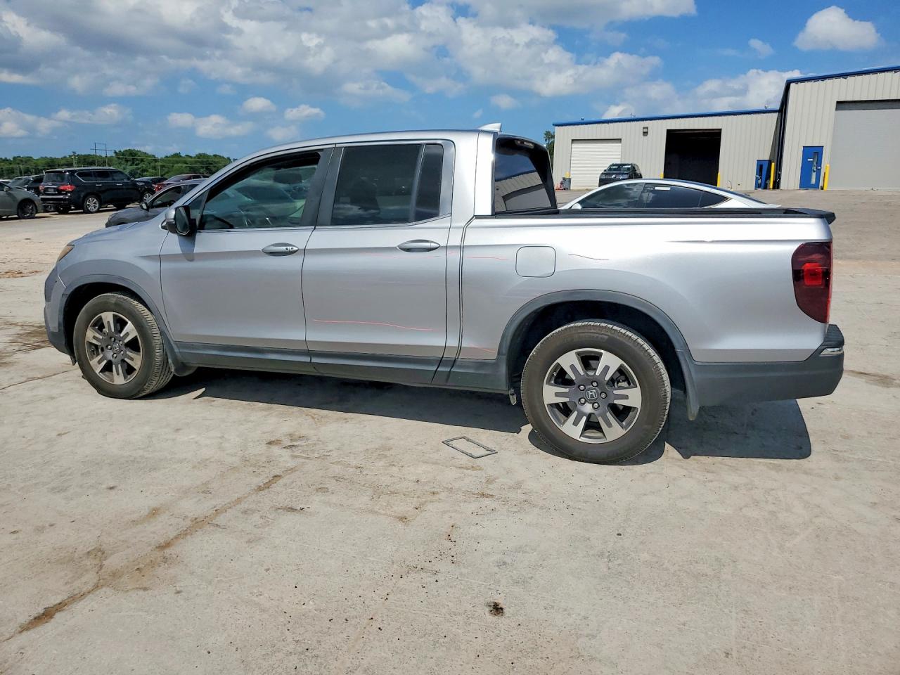 2017 Honda Ridgeline Rtl Gray vin: 5FPYK2F64HB009406