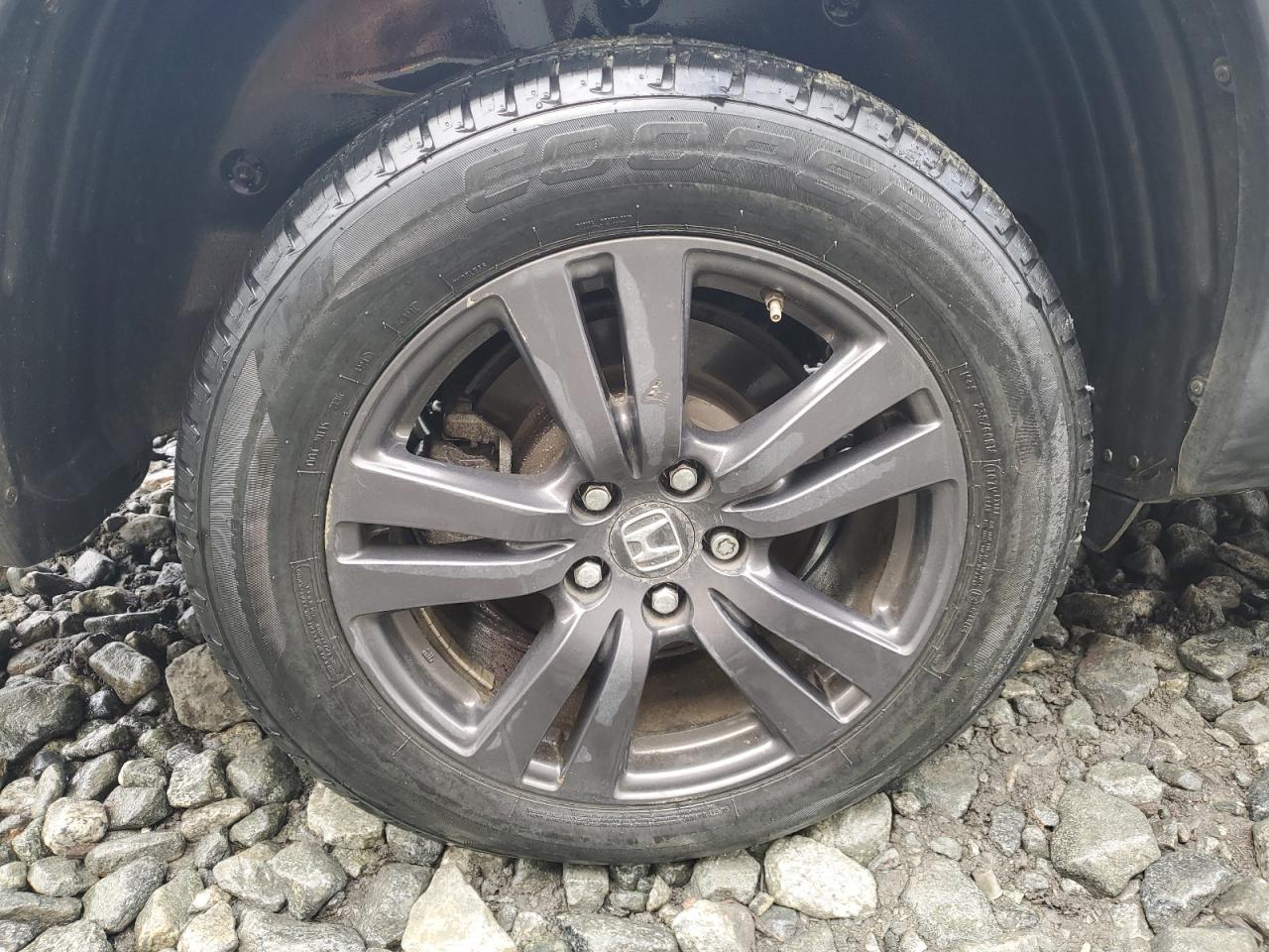 2019 Honda Ridgeline Sport White vin: 5FPYK3F12KB030644 Damage: Right Rear Wheel, Curb Rash, 1 To 2 Inches