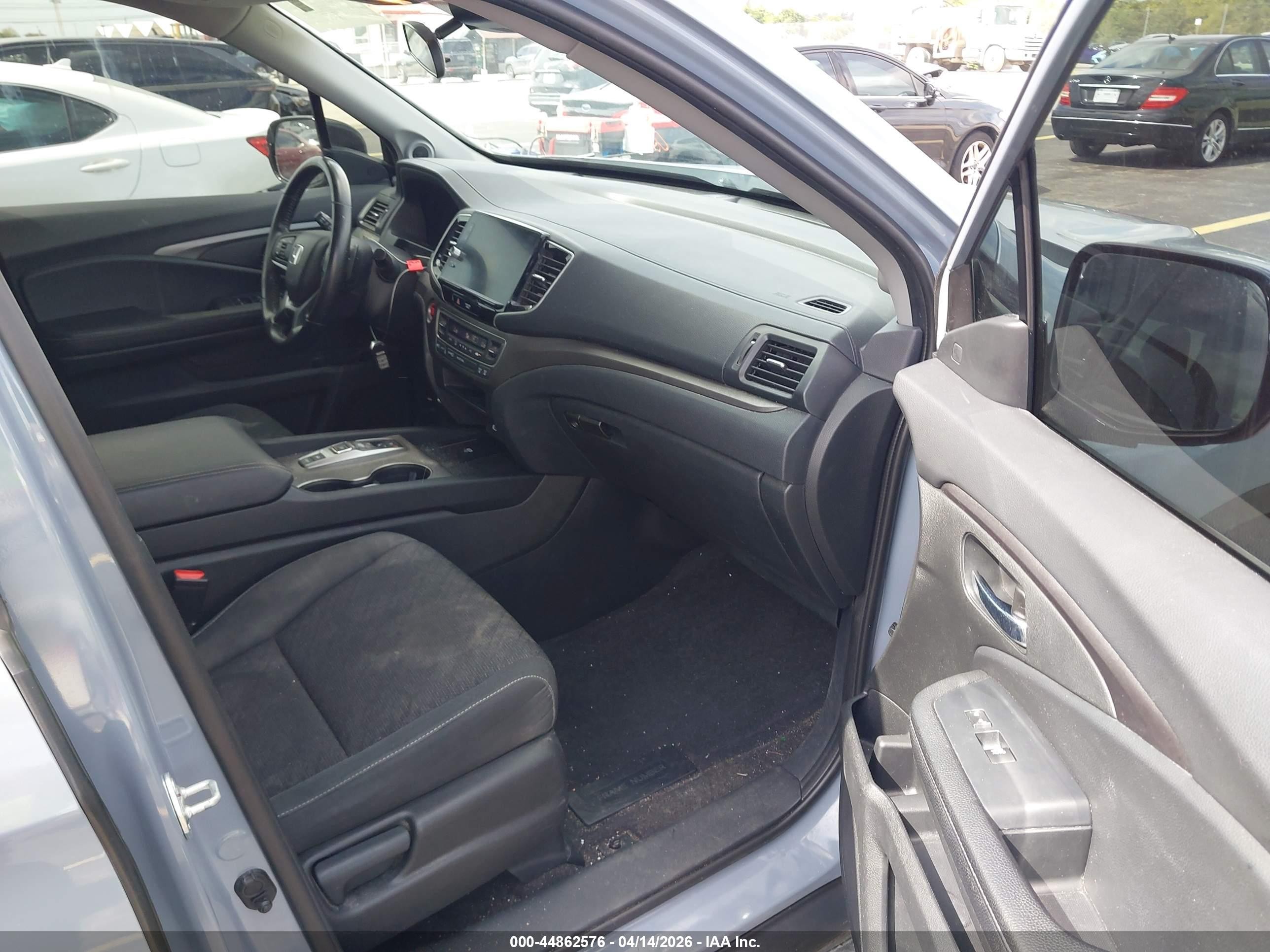 2024 Honda Ridgeline Sport Gray vin: 5FPYK3F16RB031693