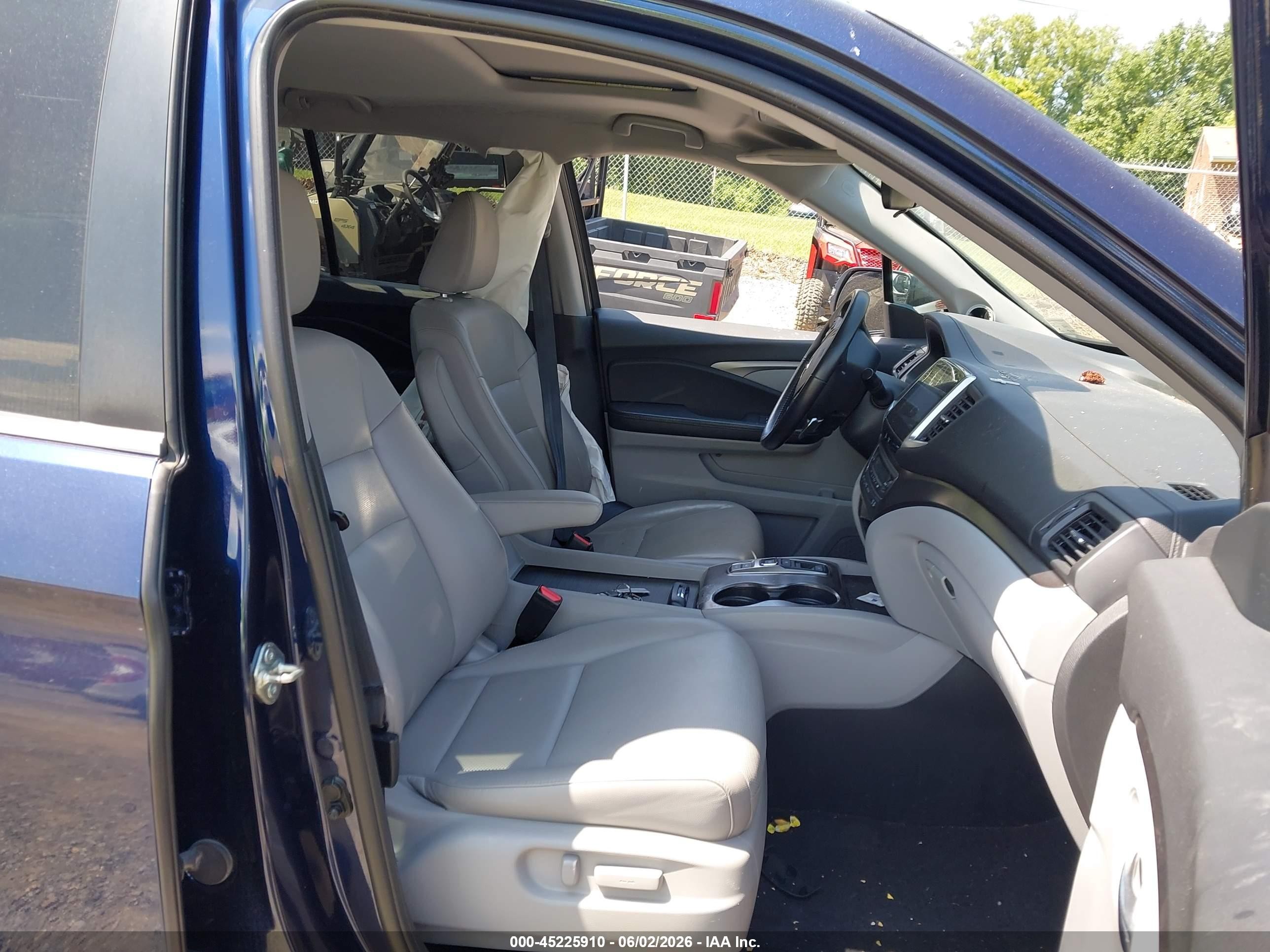 2020 Honda Ridgeline Awd Rtl Blue vin: 5FPYK3F53LB023996