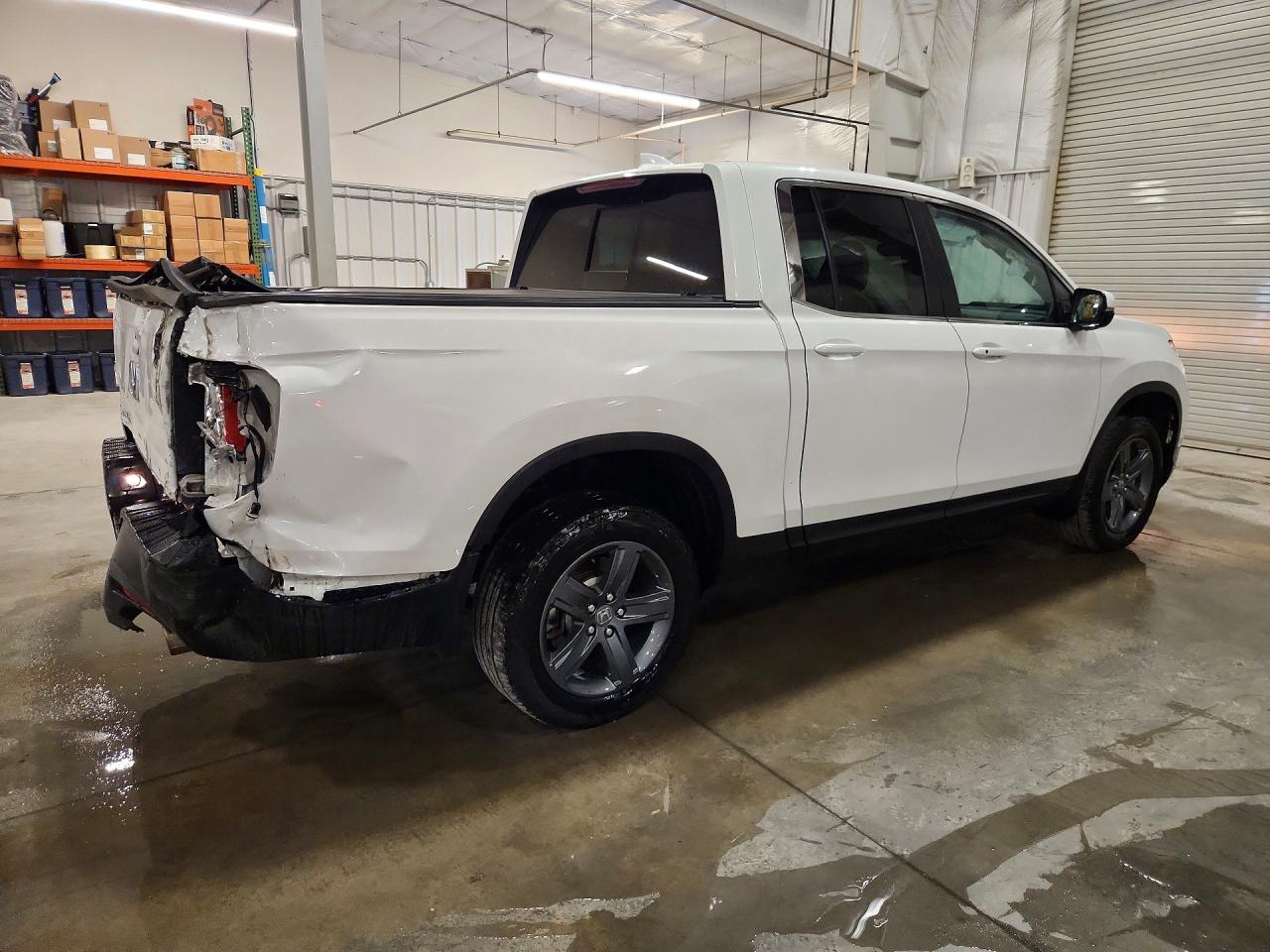 2023 Honda Ridgeline Rtl White vin: 5FPYK3F53PB057748