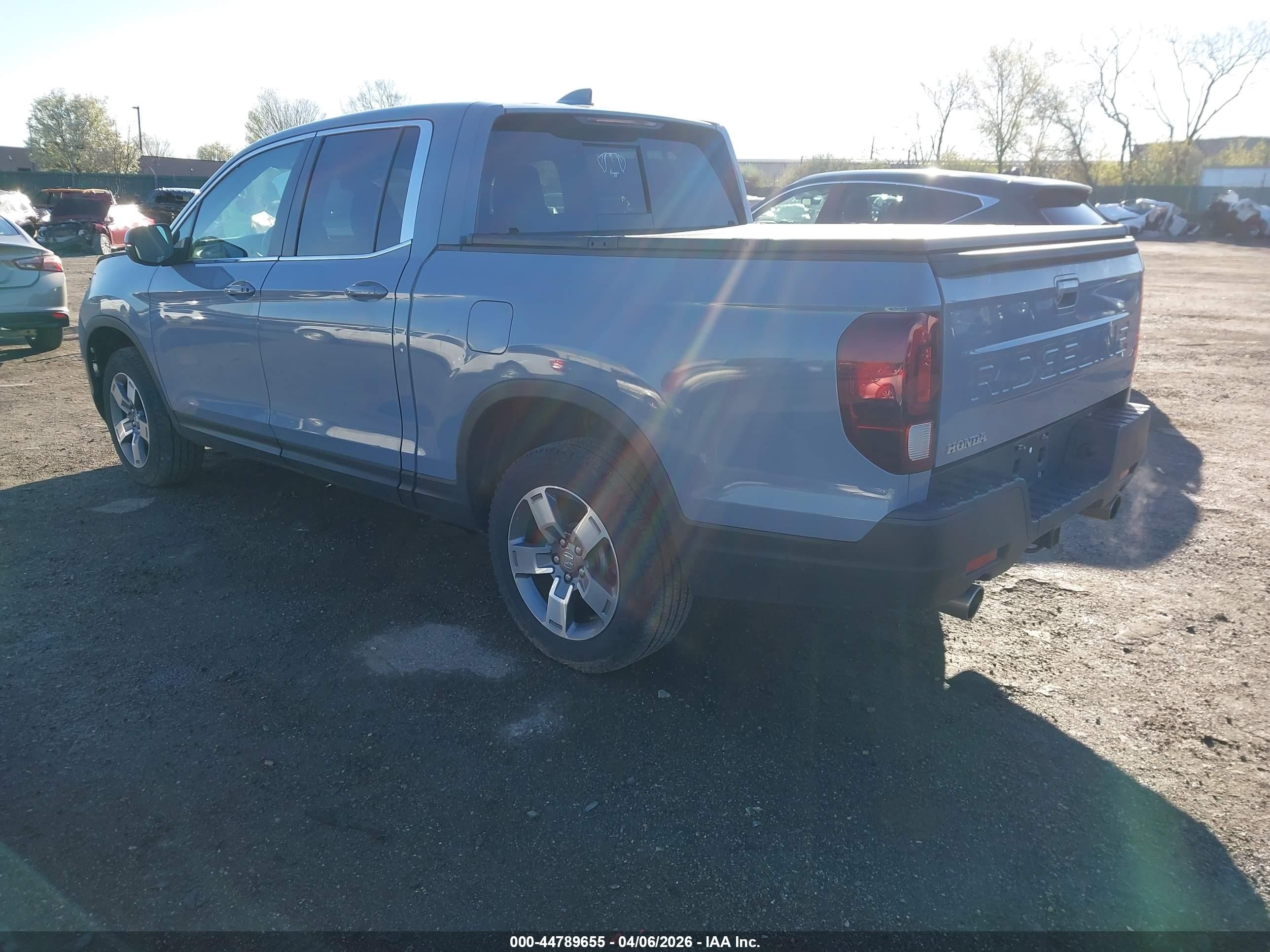 2024 Honda Ridgeline Rtl Light Blue vin: 5FPYK3F57RB027509