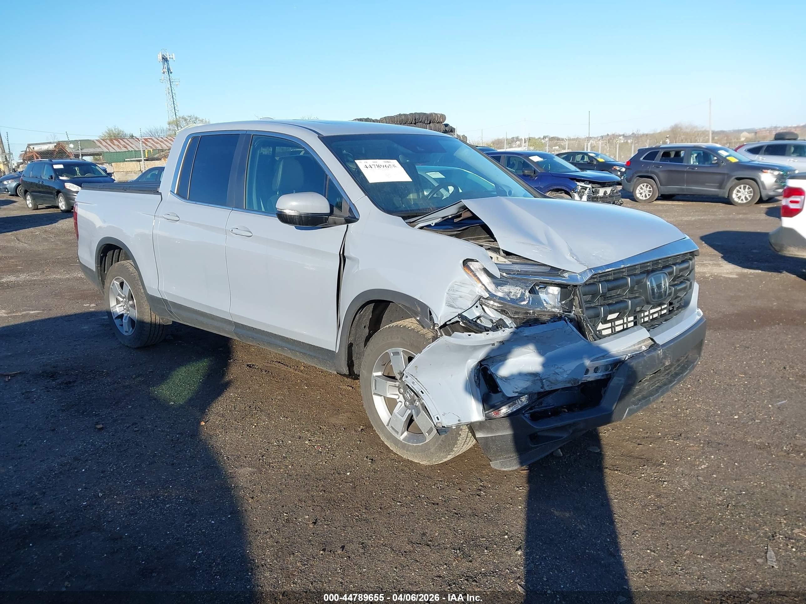 2024 Honda Ridgeline Rtl Light Blue vin: 5FPYK3F57RB027509