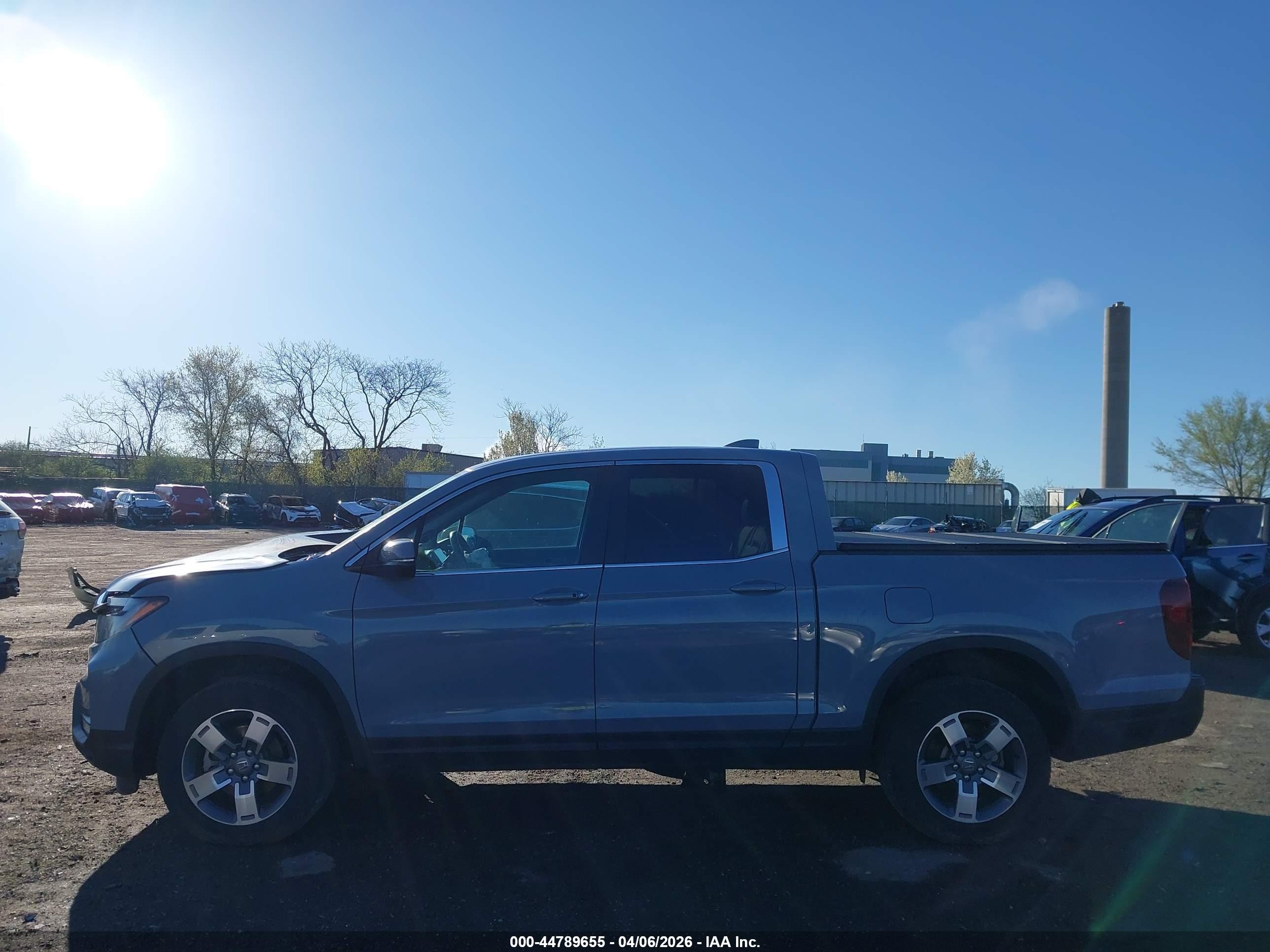 2024 Honda Ridgeline Rtl Light Blue vin: 5FPYK3F57RB027509