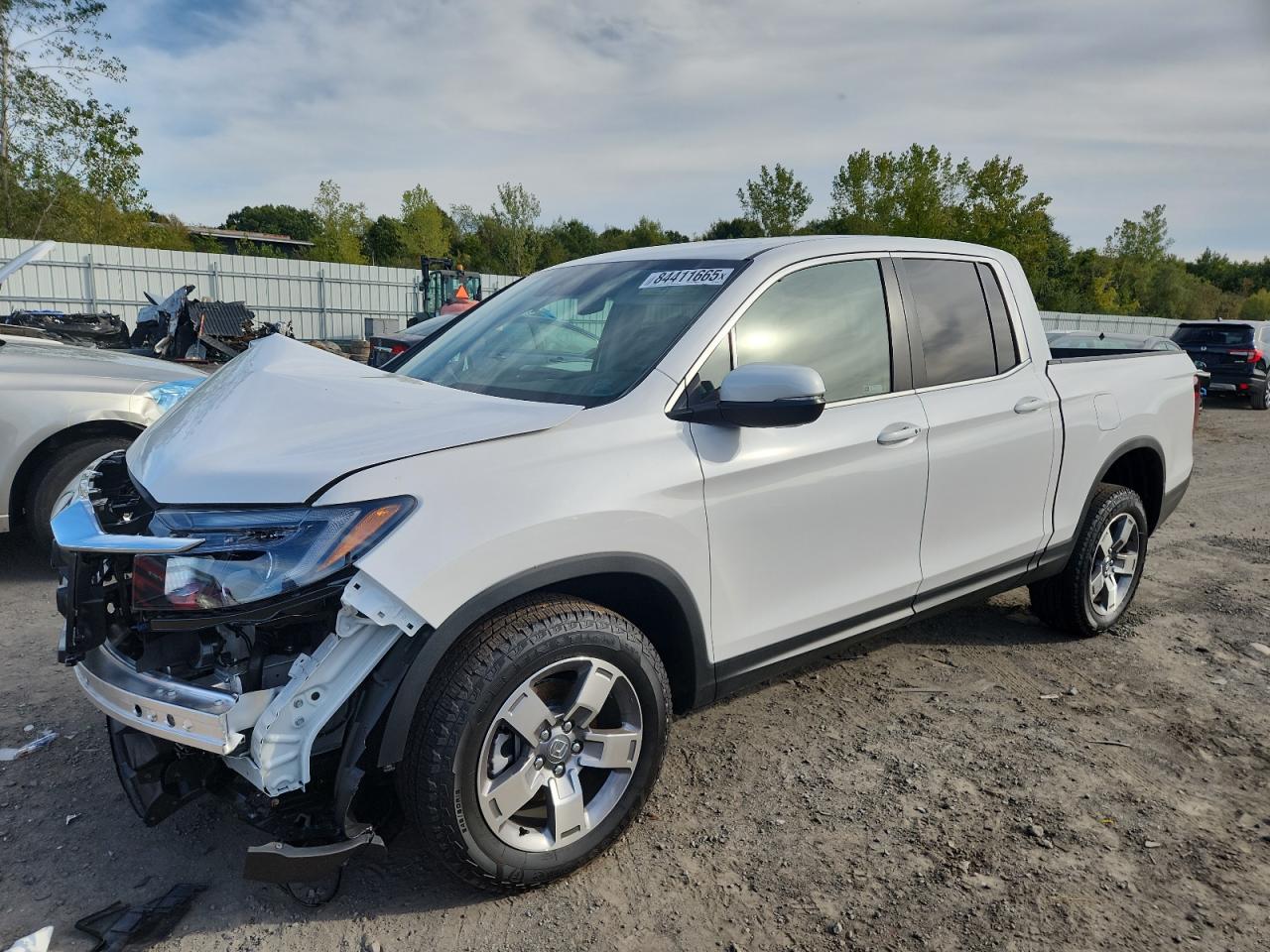 2025 Honda Ridgeline Rtl White vin: 5FPYK3F57SB032490