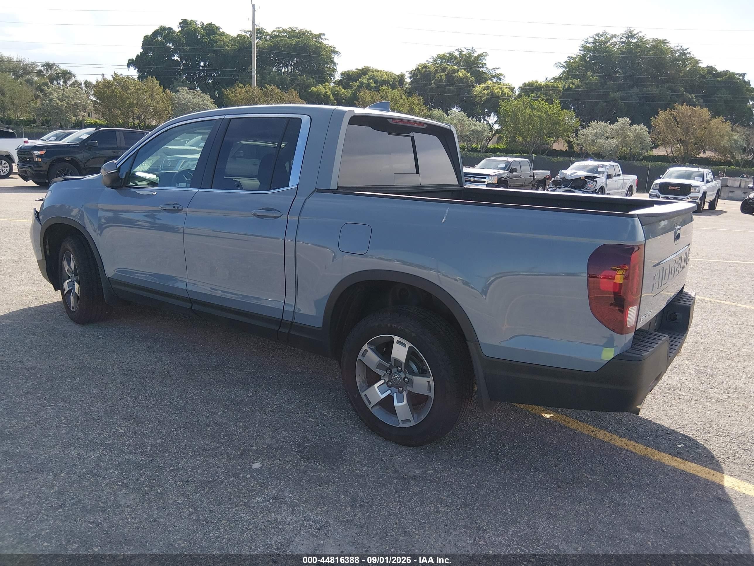 2026 Honda Ridgeline Rtl Gray vin: 5FPYK3F57TB015240