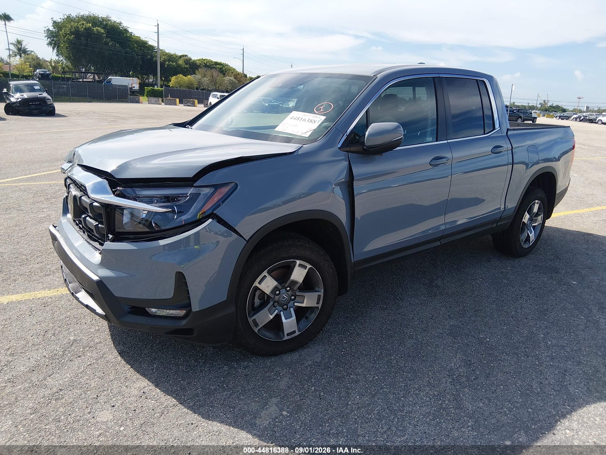 2026 Honda Ridgeline Rtl Gray vin: 5FPYK3F57TB015240