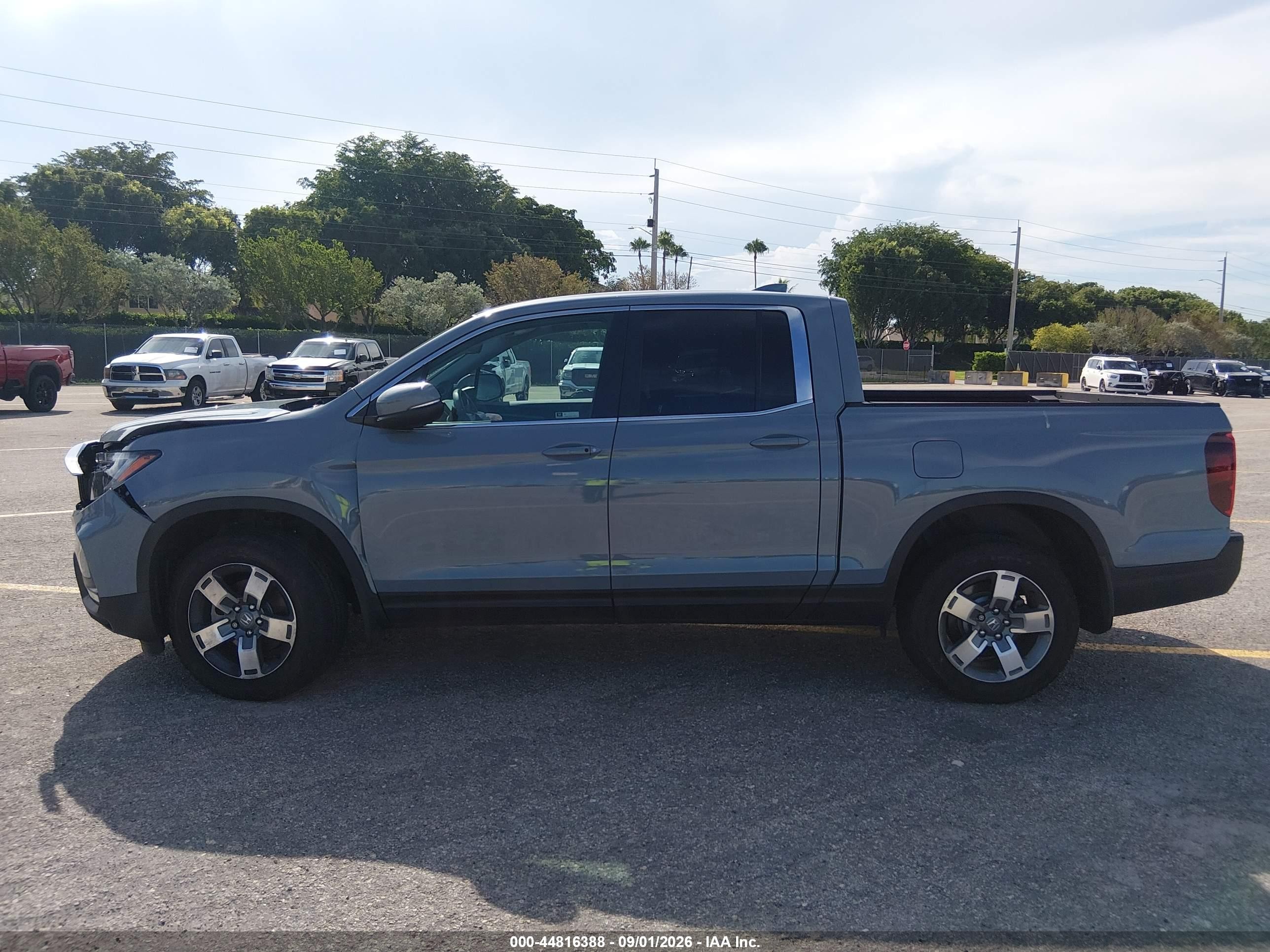 2026 Honda Ridgeline Rtl Gray vin: 5FPYK3F57TB015240