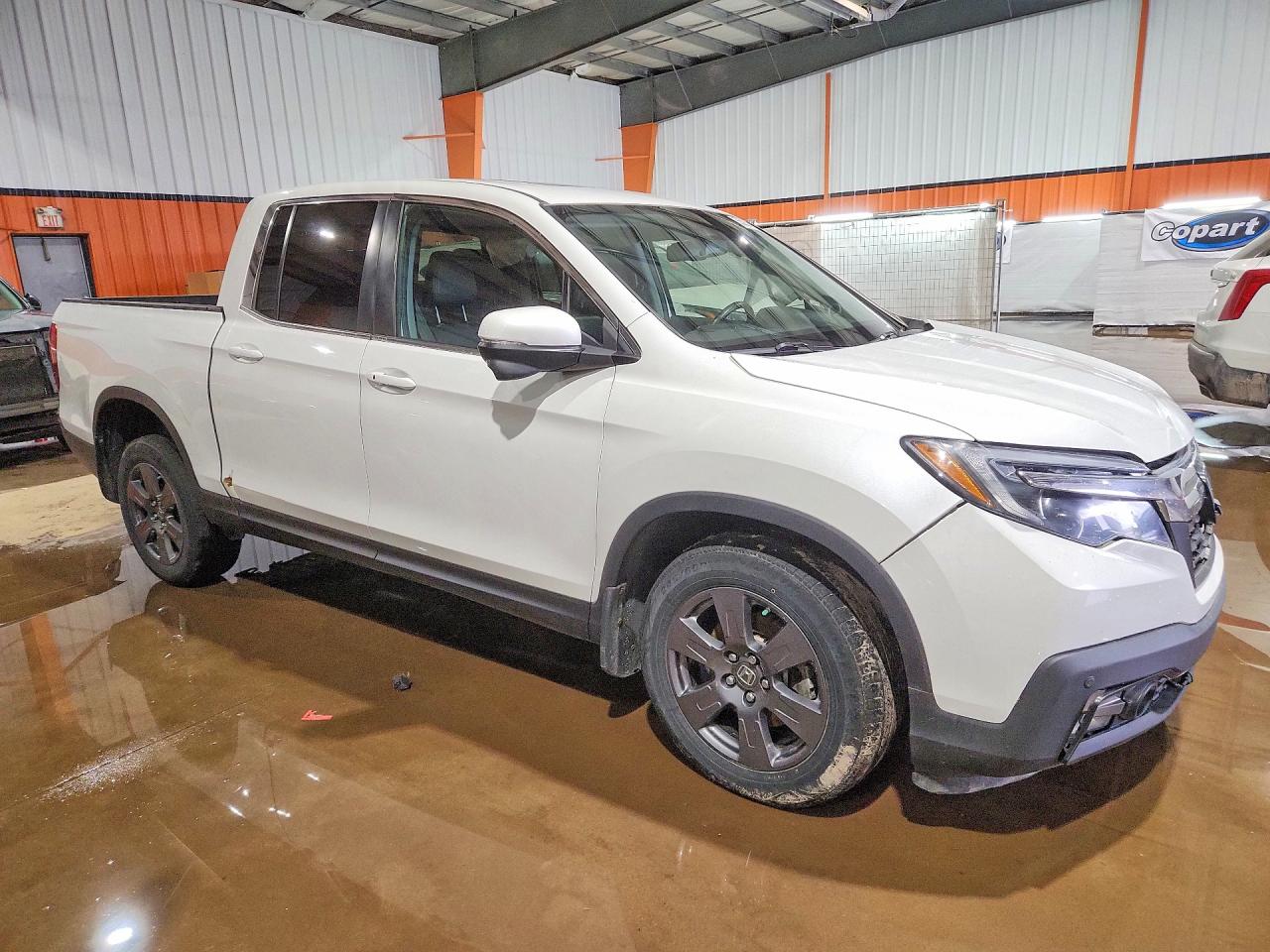 2020 Honda Ridgeline Rtl White vin: 5FPYK3F58LB501846