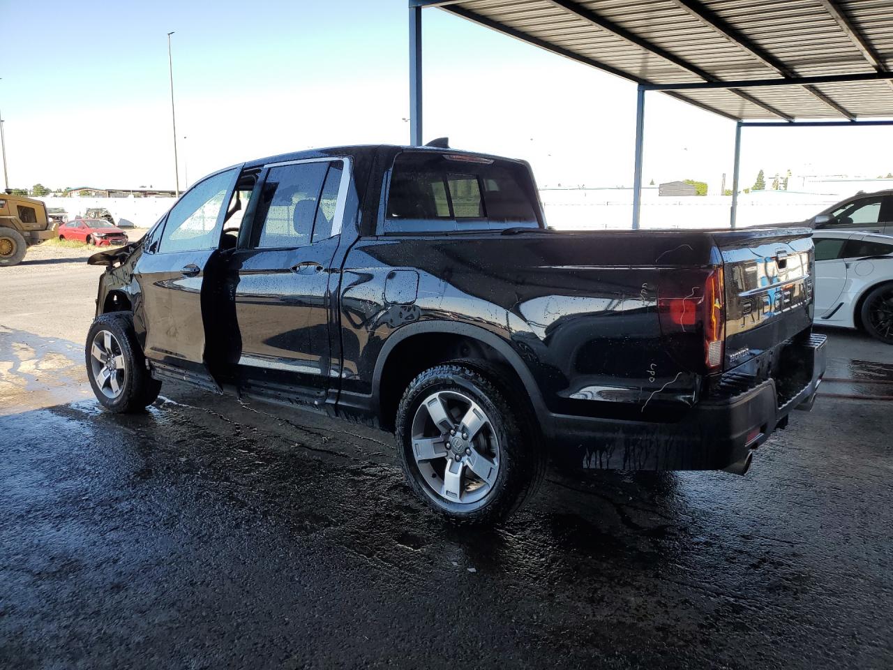 2025 Honda Ridgeline Rtl Black vin: 5FPYK3F58SB036774 Damage: Left Front Fender, Missing, Replacement Required