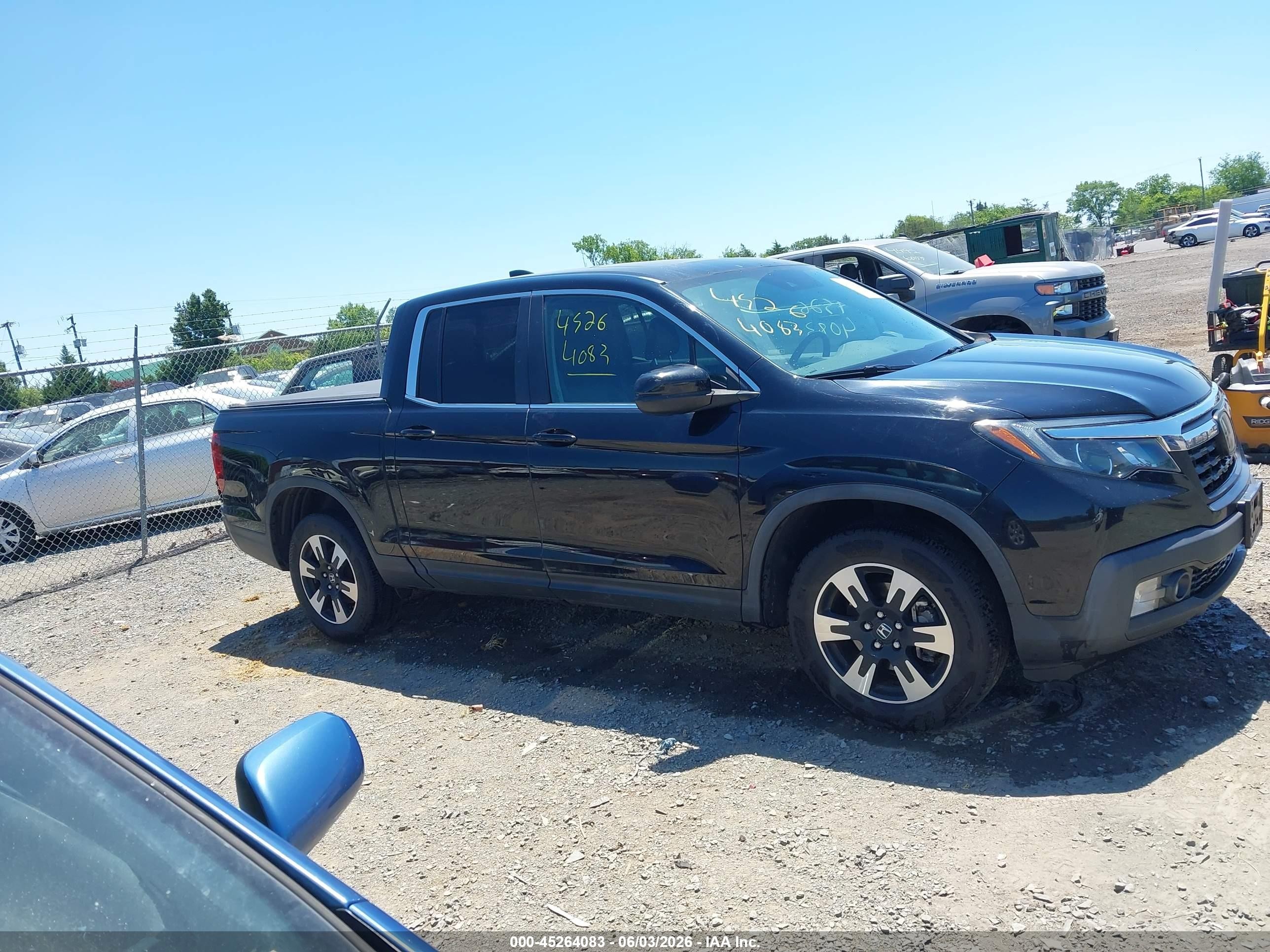 2020 Honda Ridgeline Awd Rtl Black vin: 5FPYK3F5XLB022005