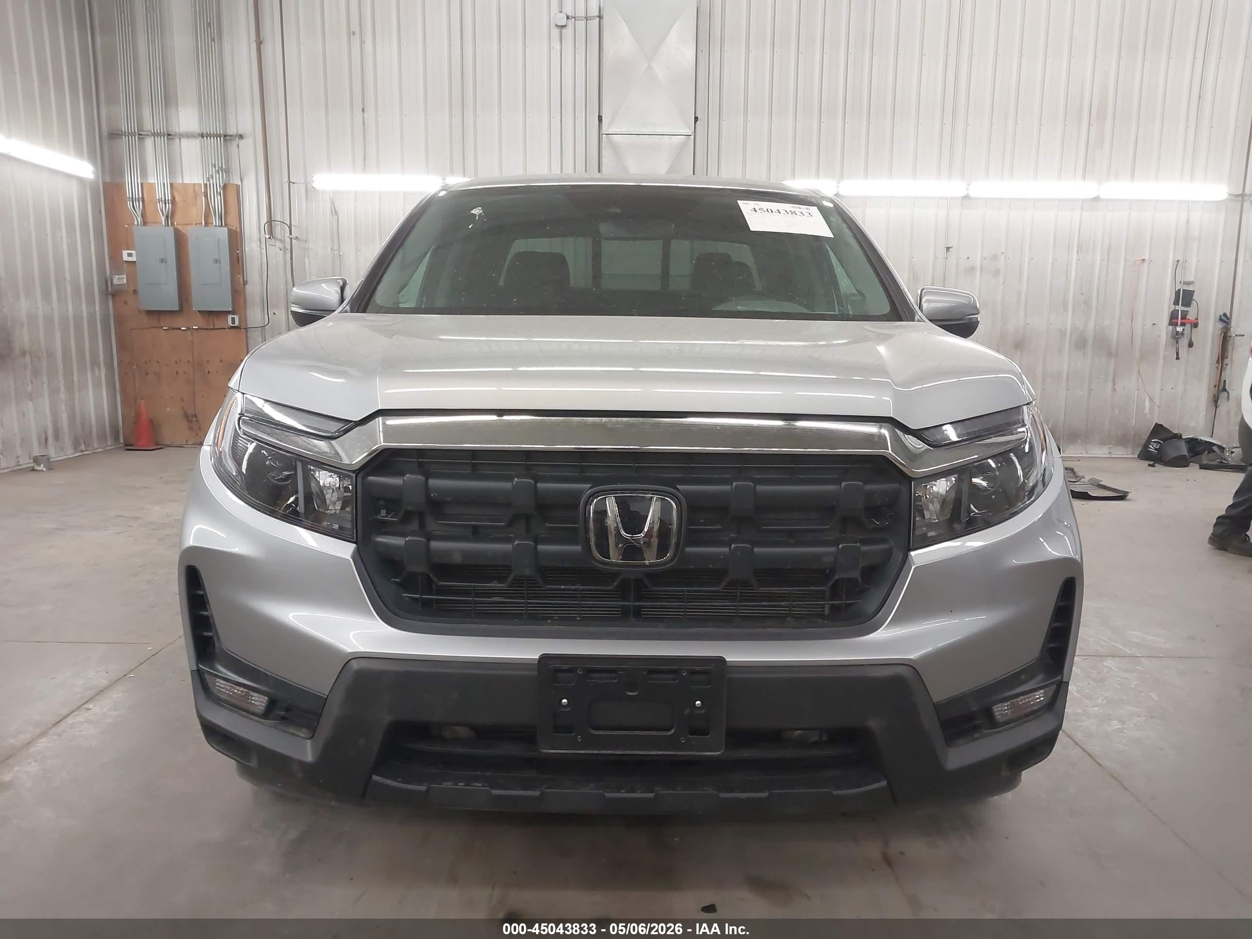 2024 Honda Ridgeline Rtl Серебряный vin: 5FPYK3F5XRB020294