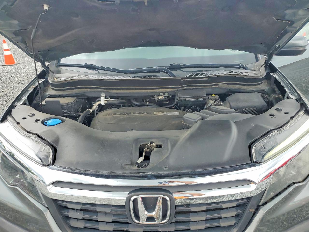 2019 Honda Ridgeline Rtl Gray vin: 5FPYK3F60KB025969