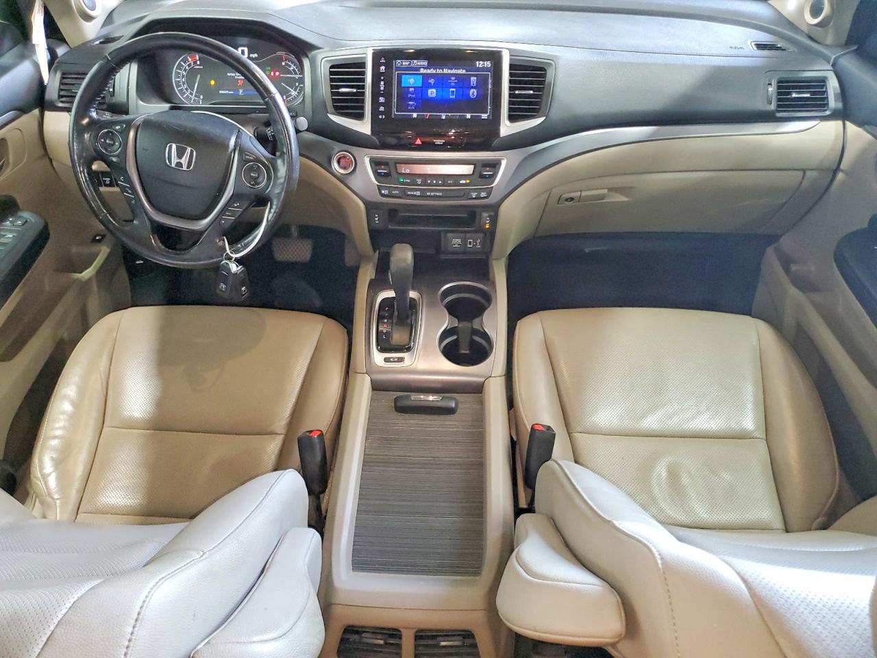 2019 Honda Ridgeline Rtl Burgundy vin: 5FPYK3F64KB018930