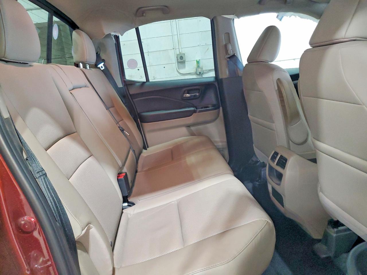 2019 Honda Ridgeline Rtl Burgundy vin: 5FPYK3F64KB018930