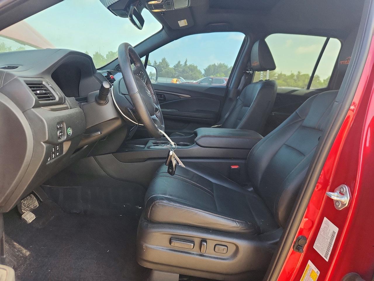 2024 Honda Ridgeline Trail Sport Red vin: 5FPYK3F65RB000057